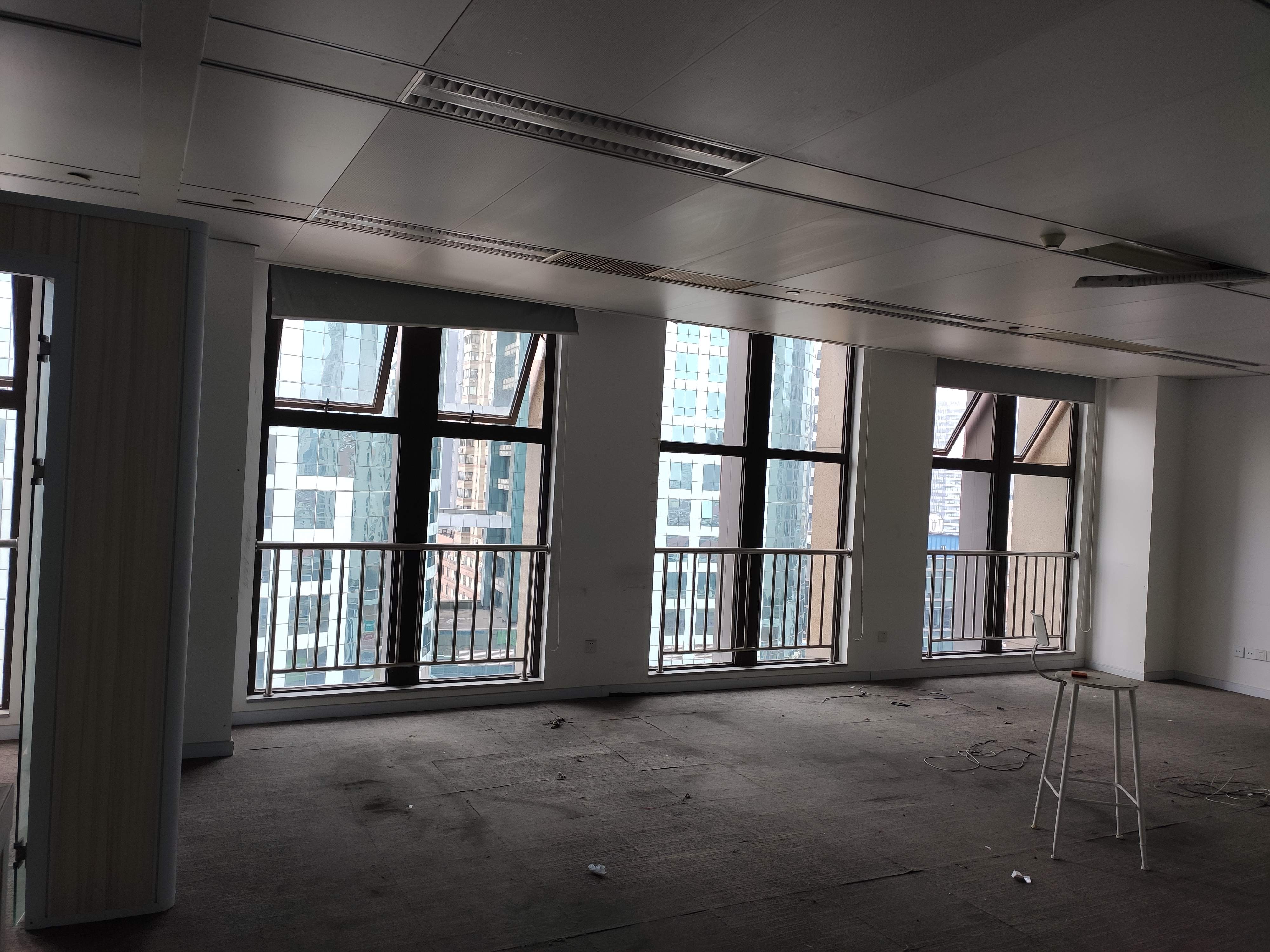 四川北路嘉杰国际广场175平米写字楼出租