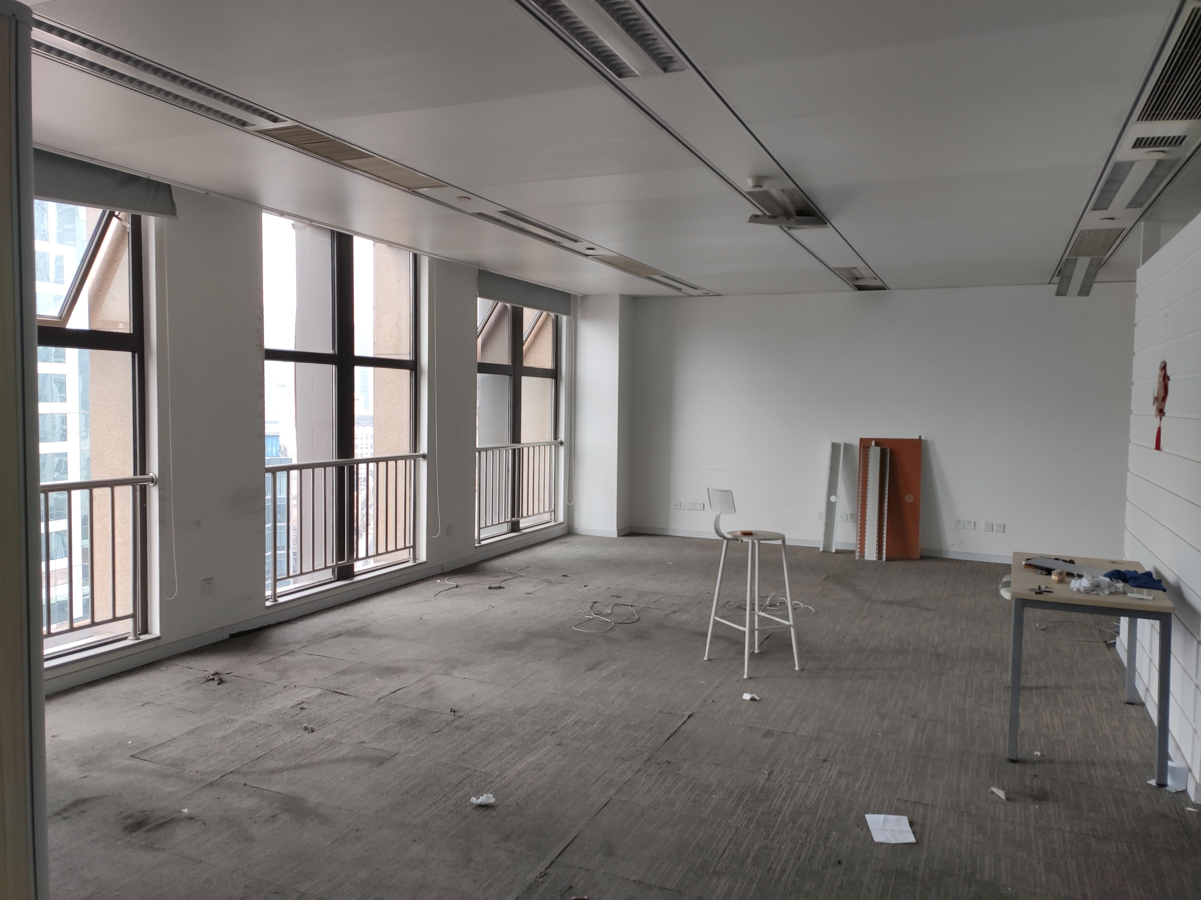 四川北路嘉杰国际广场175平米写字楼出租