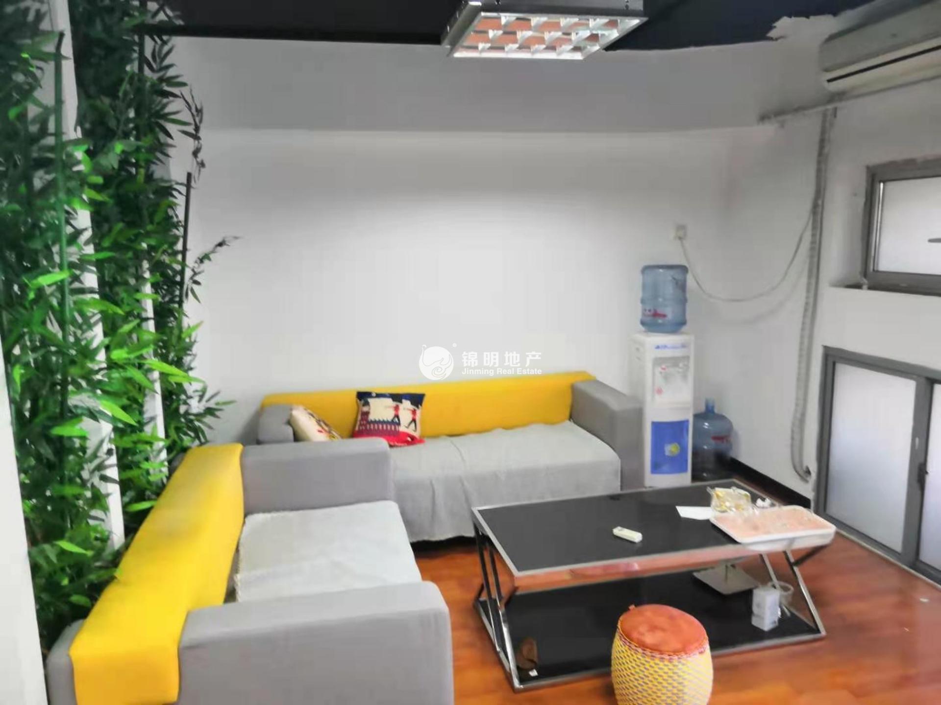 莘庄绿地蓝海54平米写字楼出租