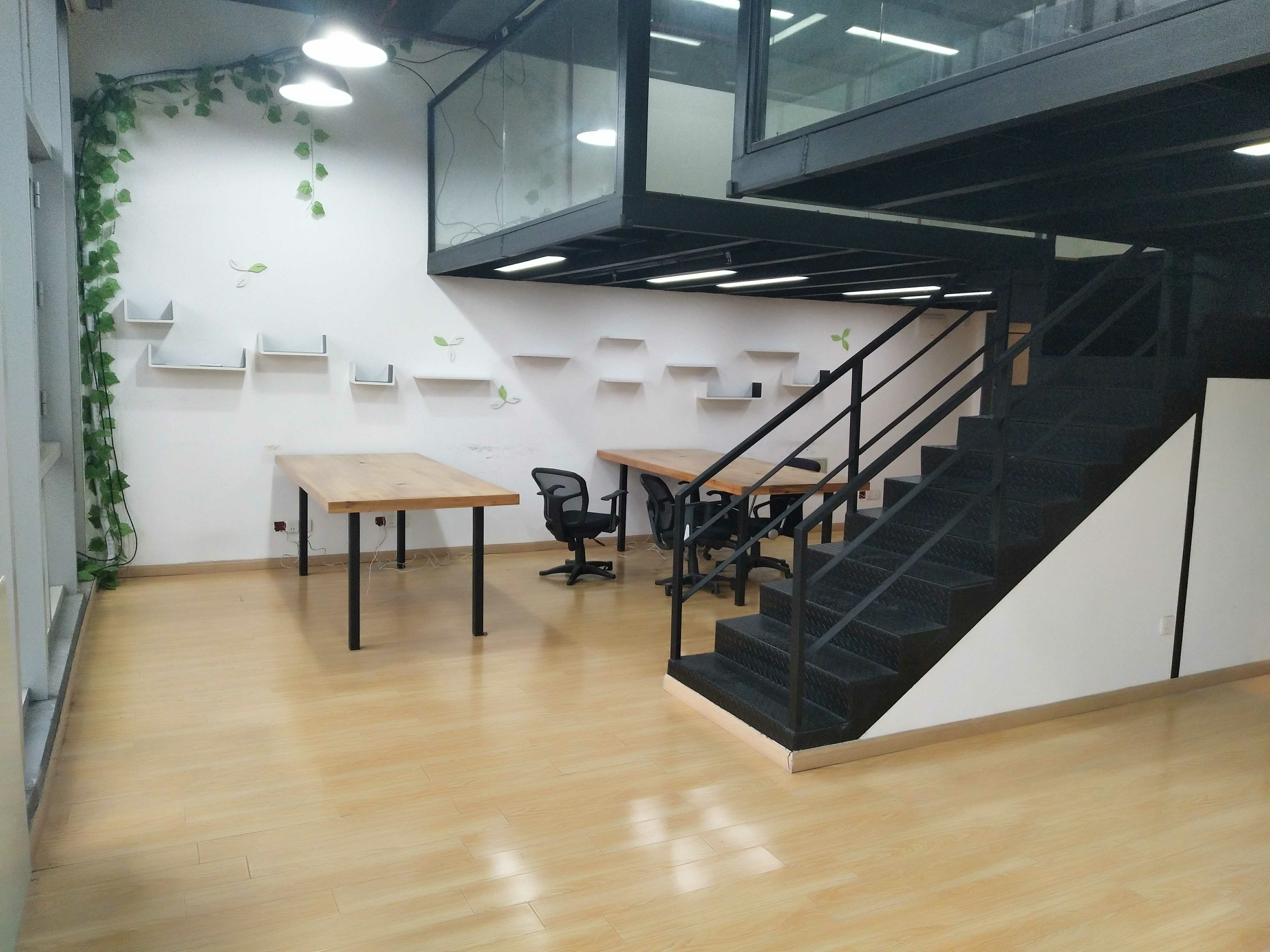 七宝万科七宝国际120平米写字楼出租