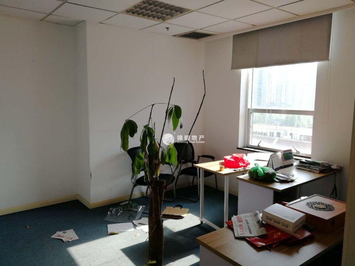 豫园新上海城市广场102平米写字楼出租