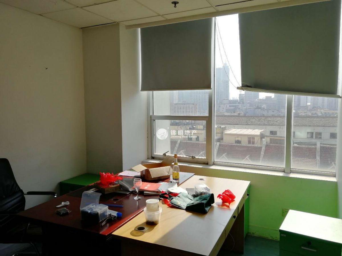 豫园新上海城市广场102平米写字楼出租