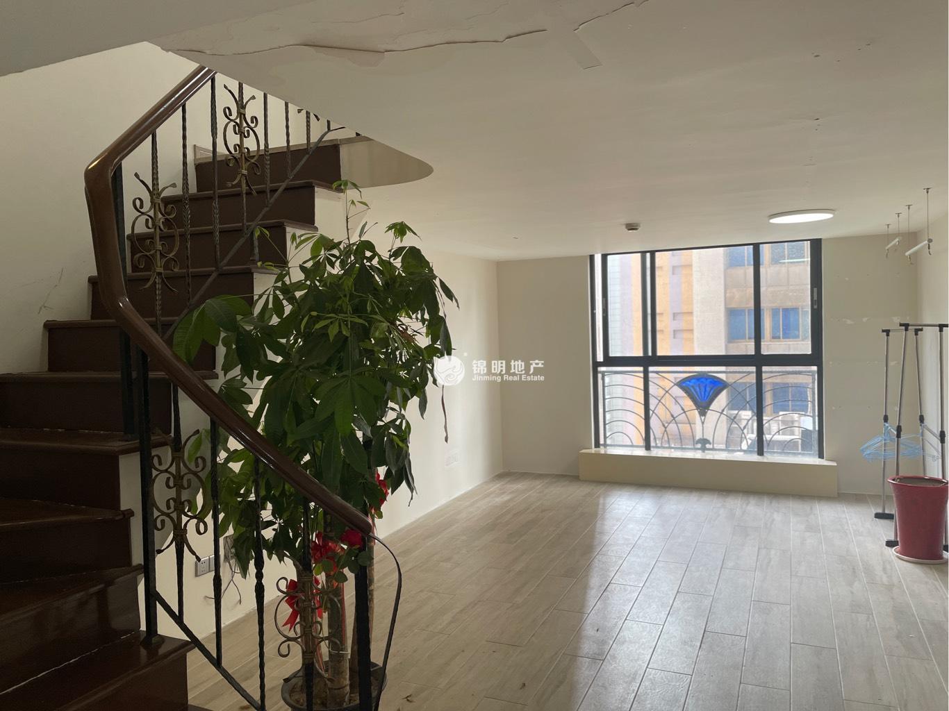 长寿路圣天地商务楼62平米写字楼出租