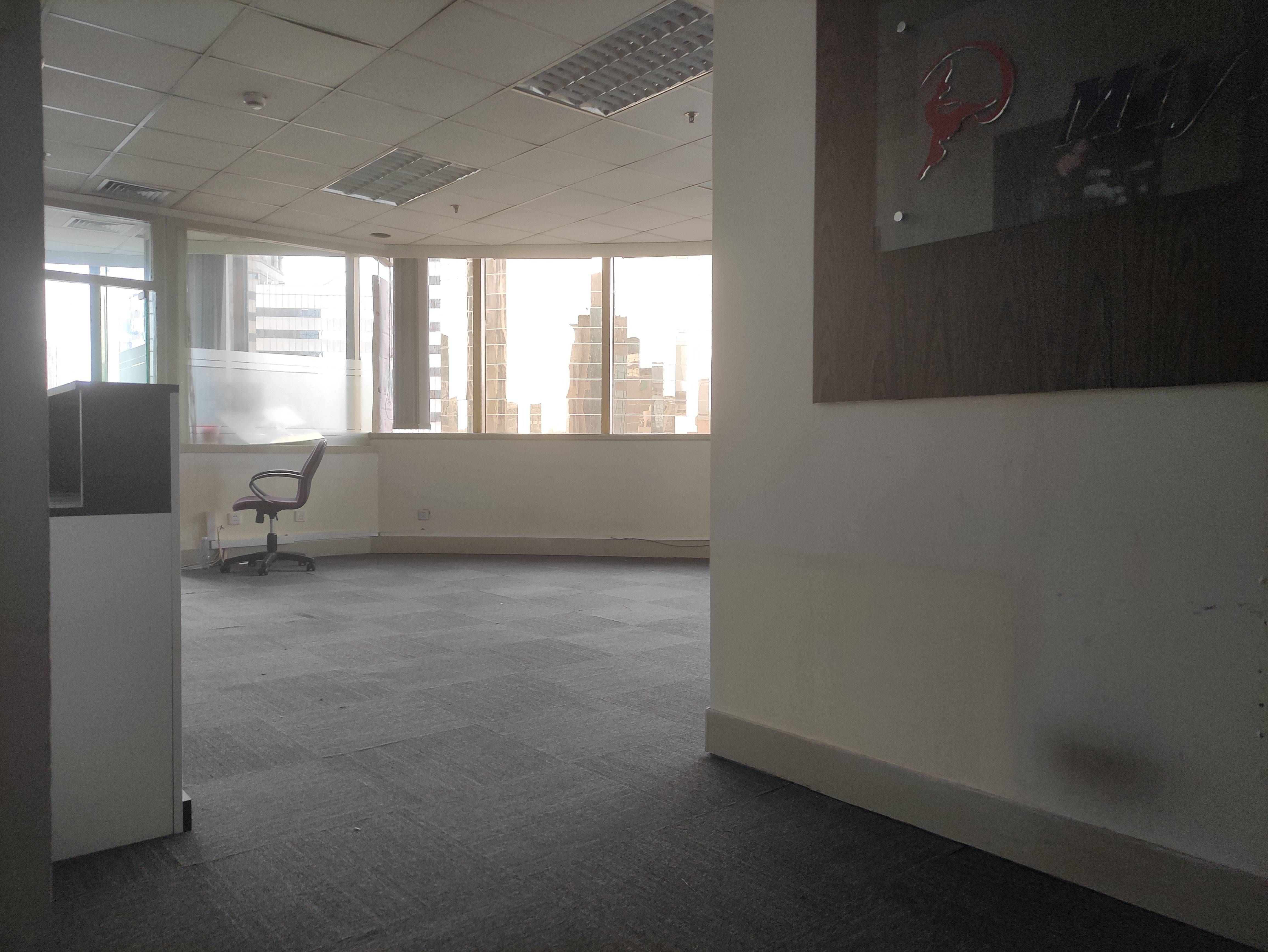 淮海中路恒积大厦127平米写字楼出租