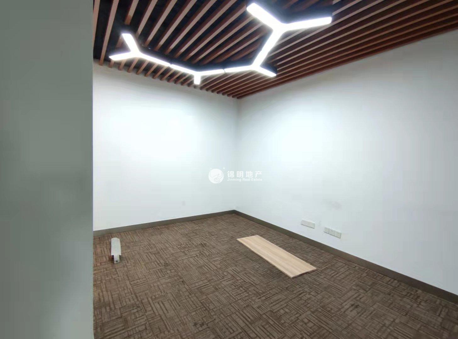 华漕万科时一区220平米写字楼出租