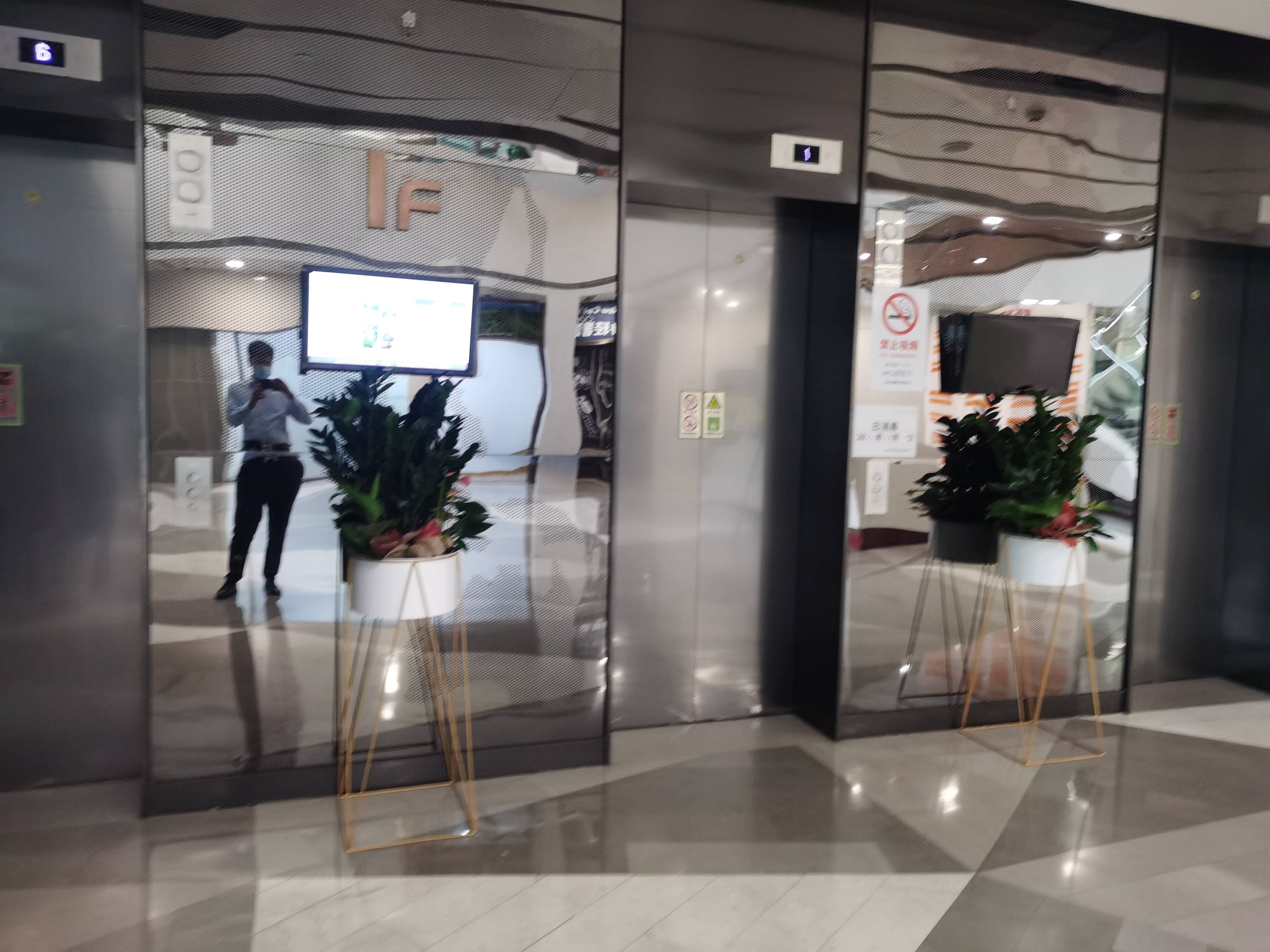 华漕万科时一区220平米写字楼出租