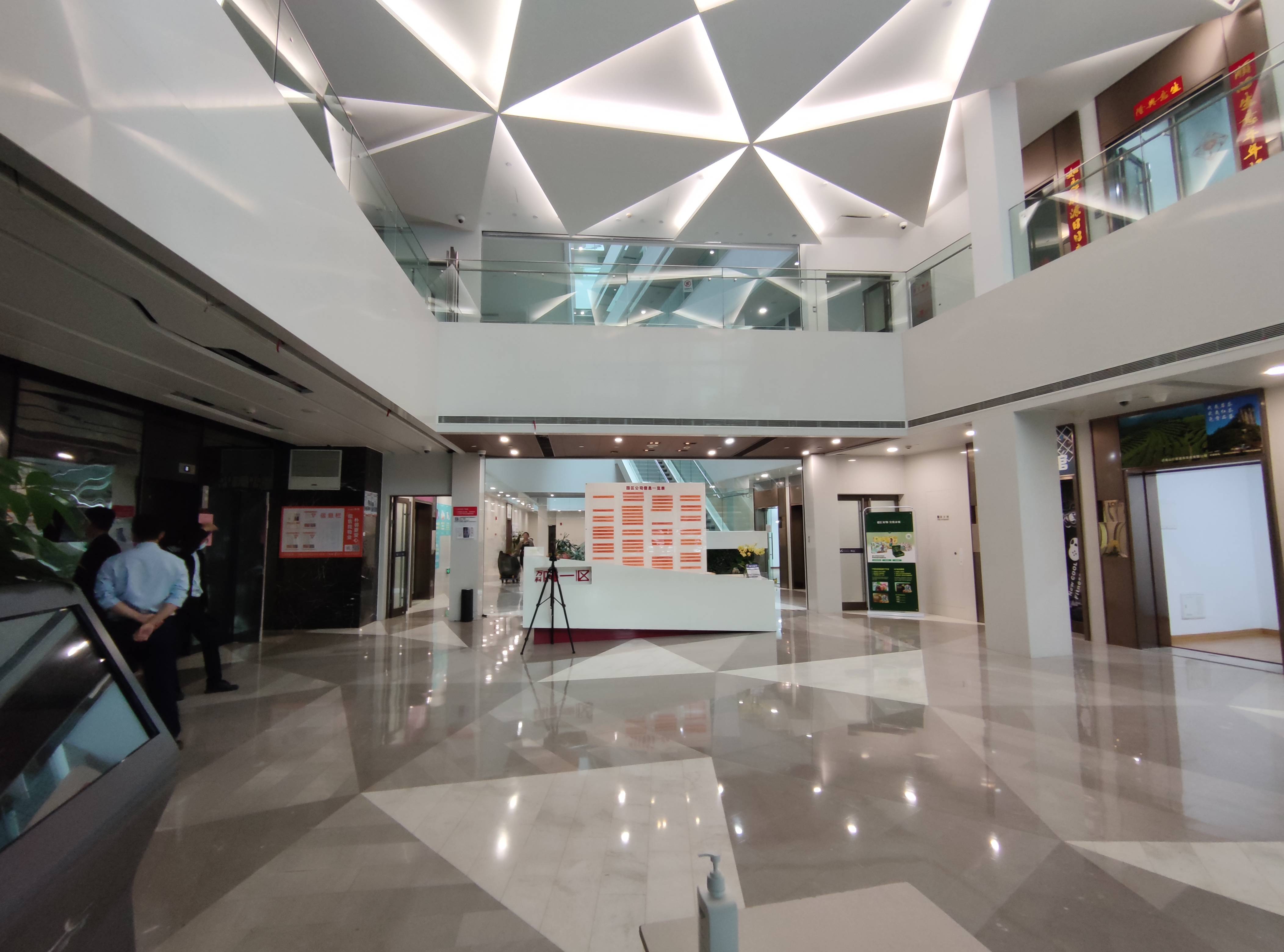 华漕万科时一区68平米写字楼出租