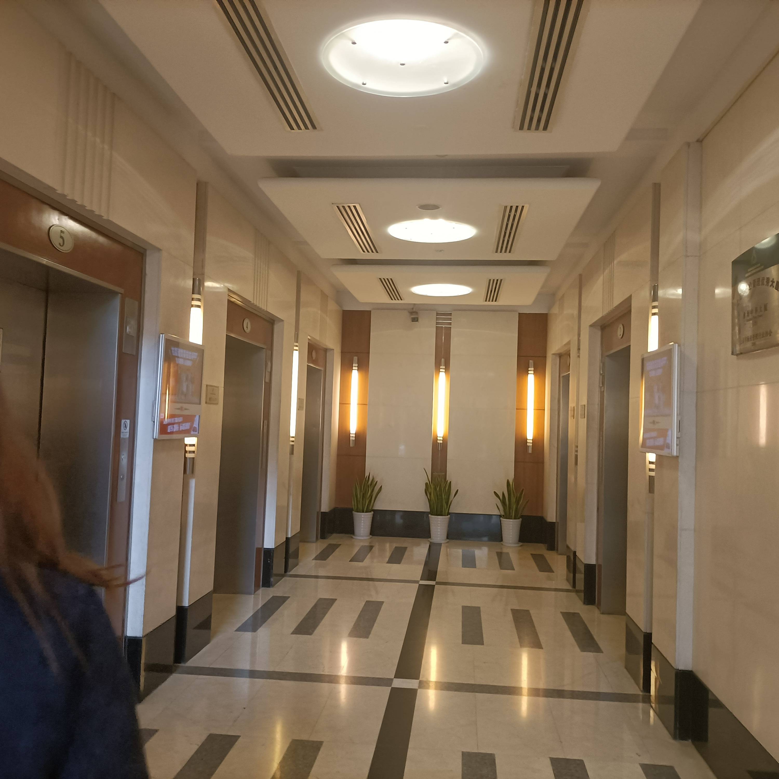 淮海中路淮海中华大厦100平米写字楼出租