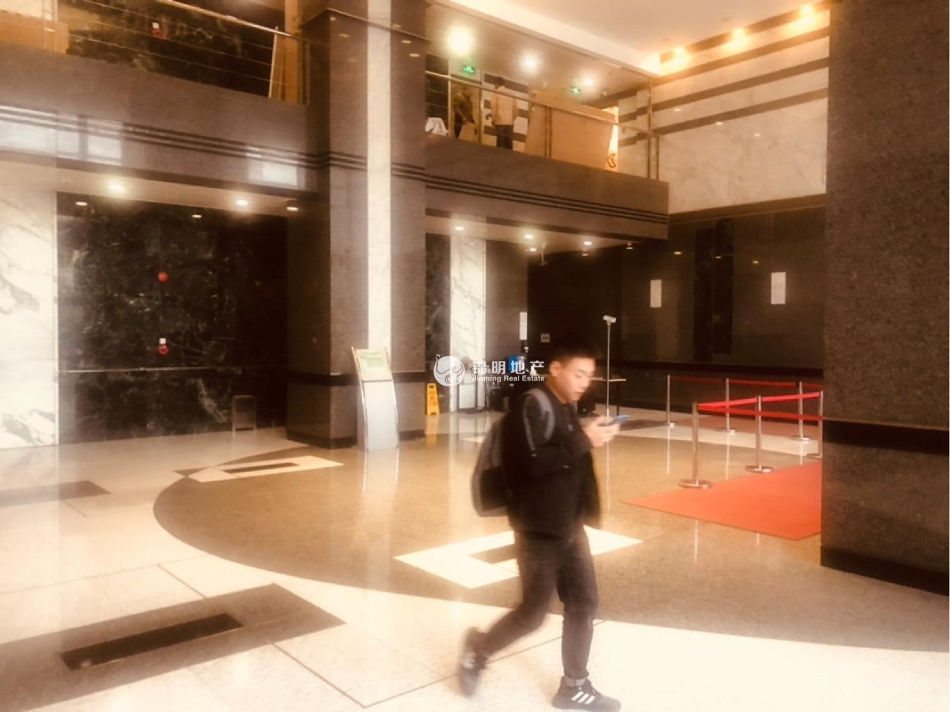 徐家汇兆丰环球大厦174平米写字楼出租