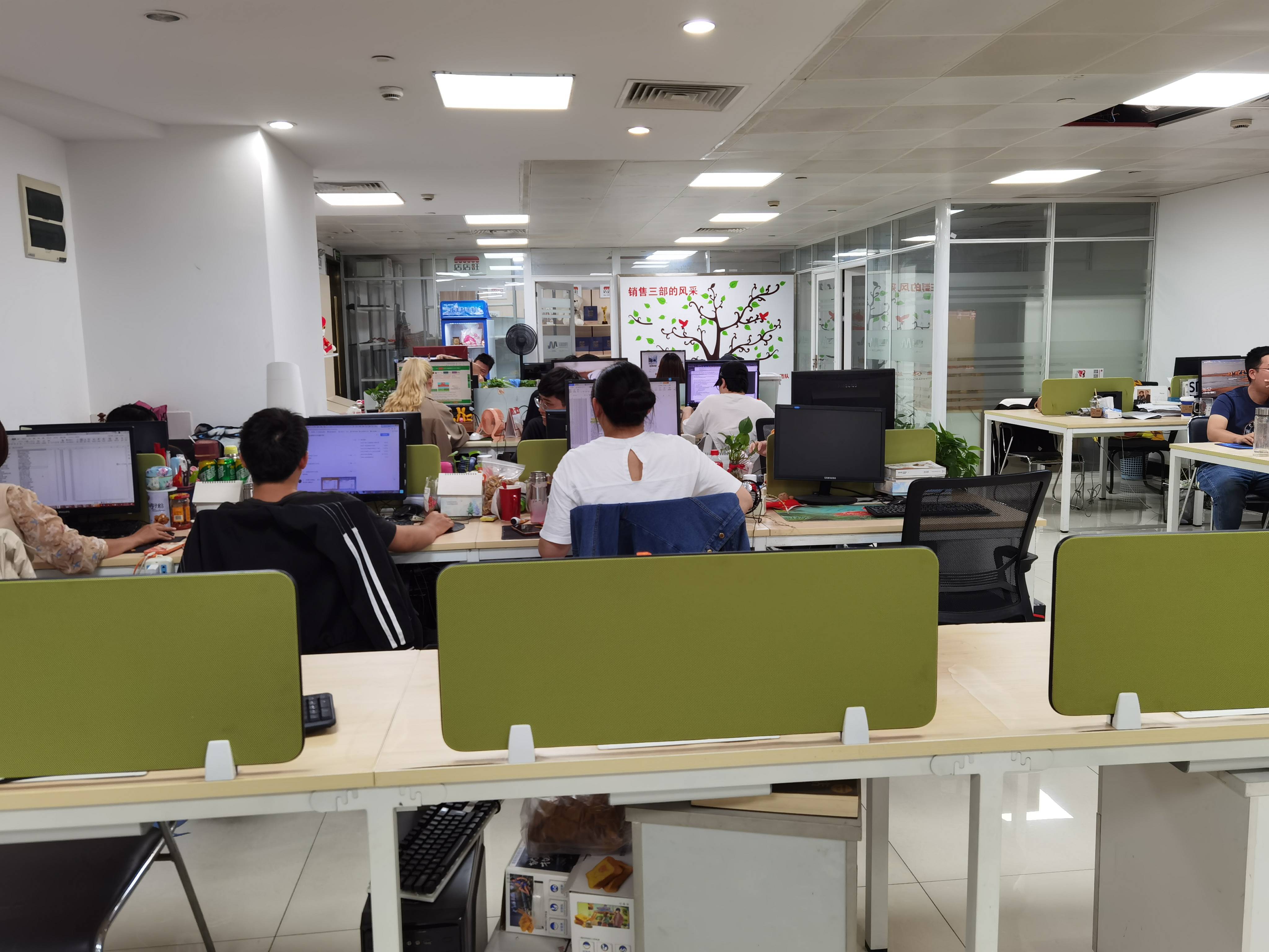 不夜城苏河1号151平米写字楼出租