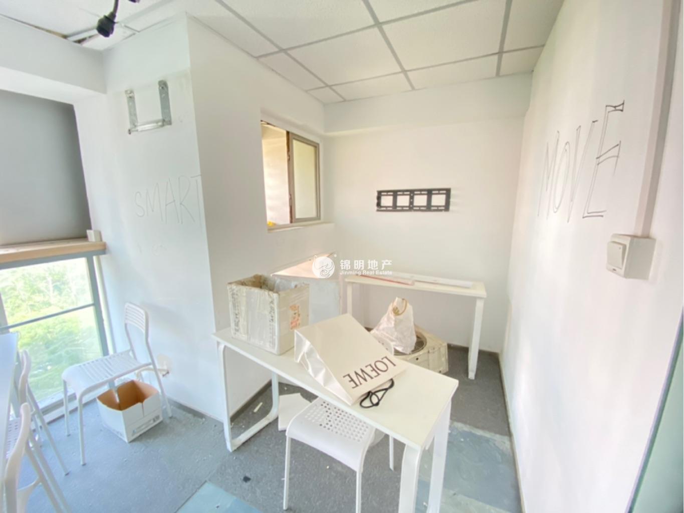 莘庄绿地蓝海77平米写字楼出租