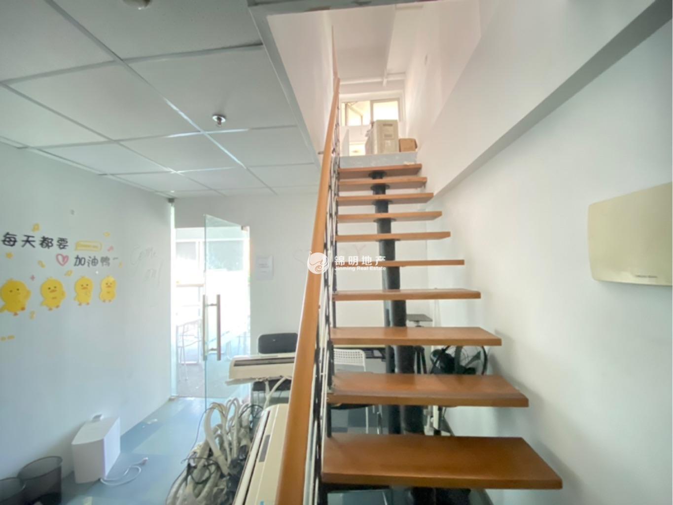 莘庄绿地蓝海77平米写字楼出租