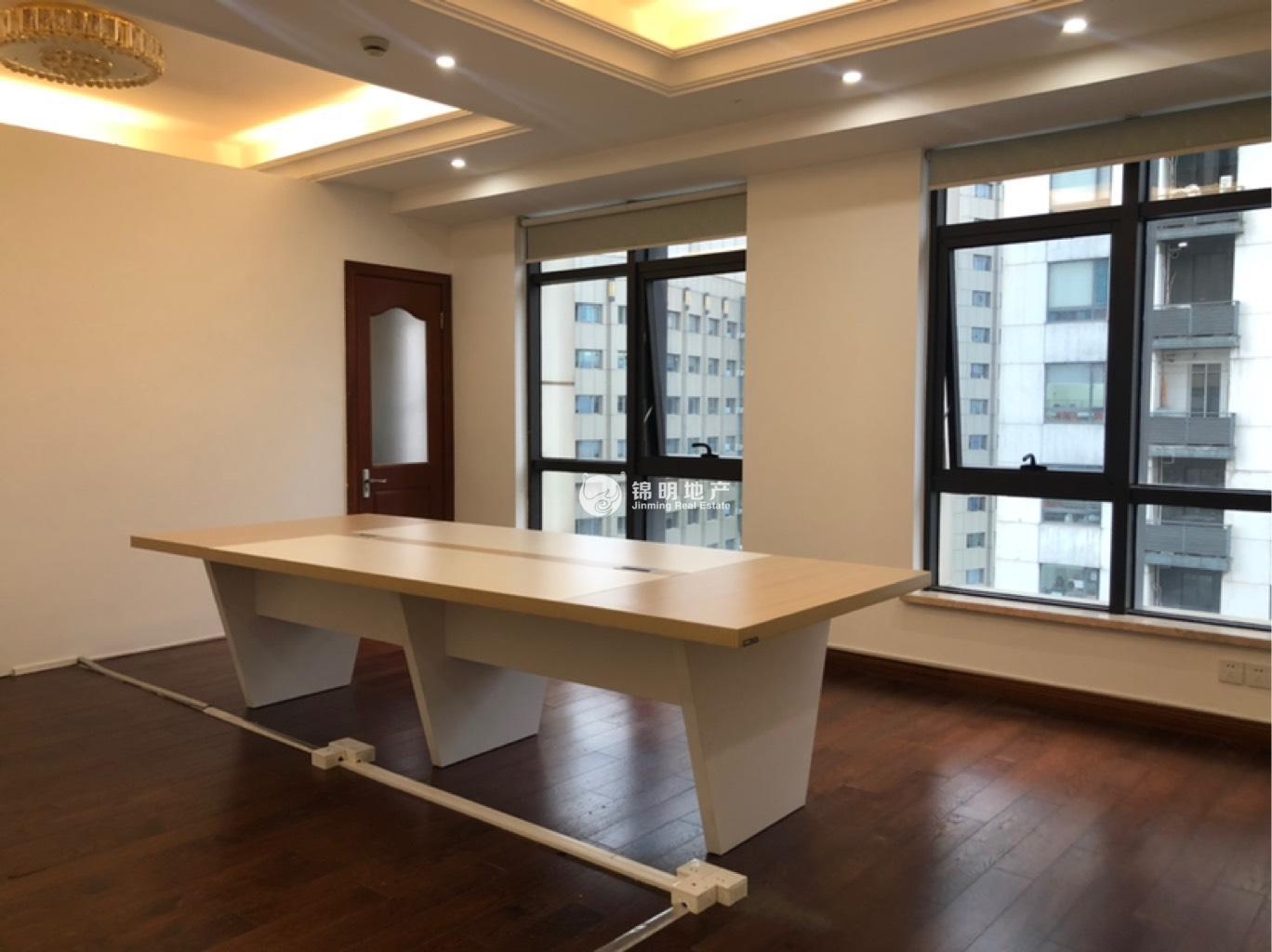 不夜城苏河1号213平米写字楼出租