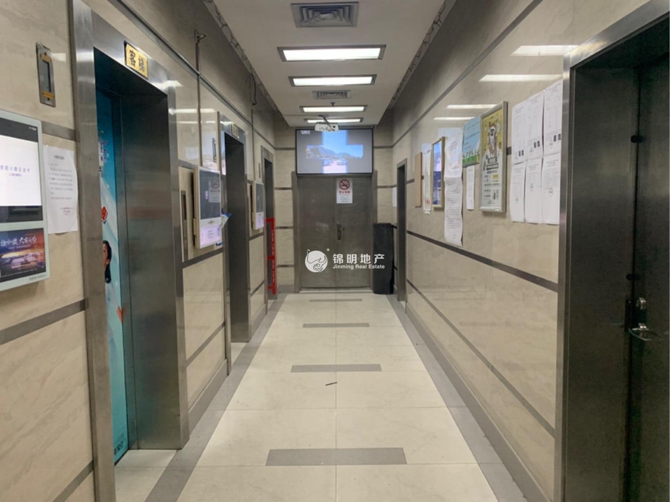 打浦桥裕兴大厦171平米写字楼出租