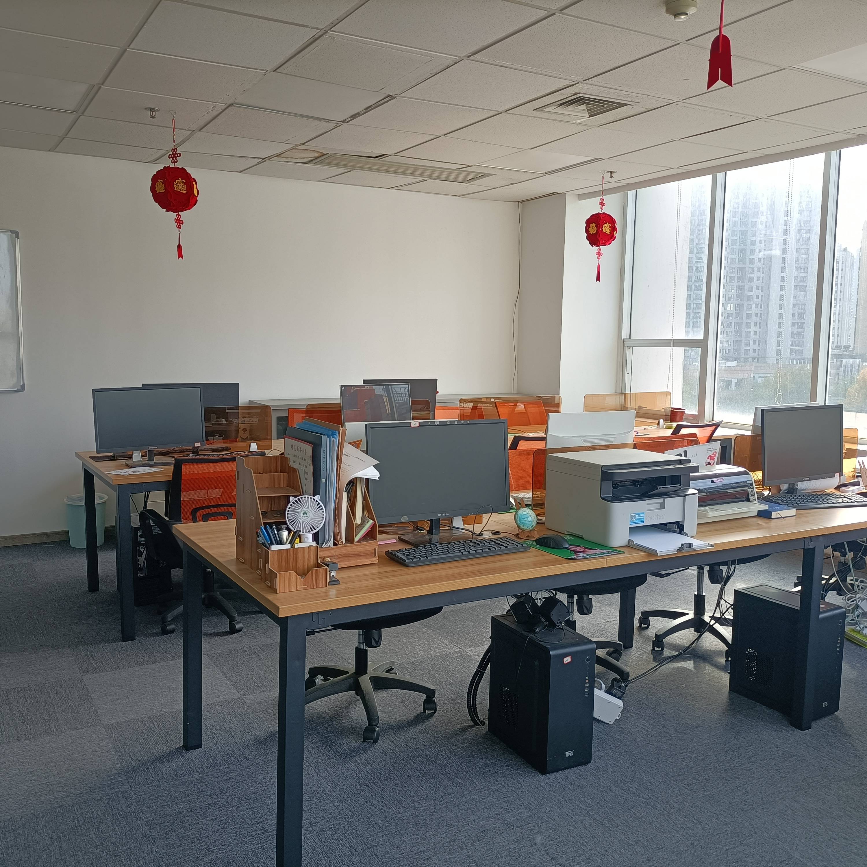 豫园新上海城市广场102平米写字楼出租