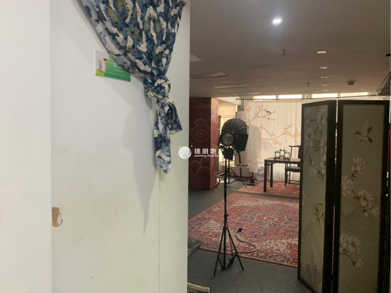 曹杨尚诚国际98平米写字楼出租