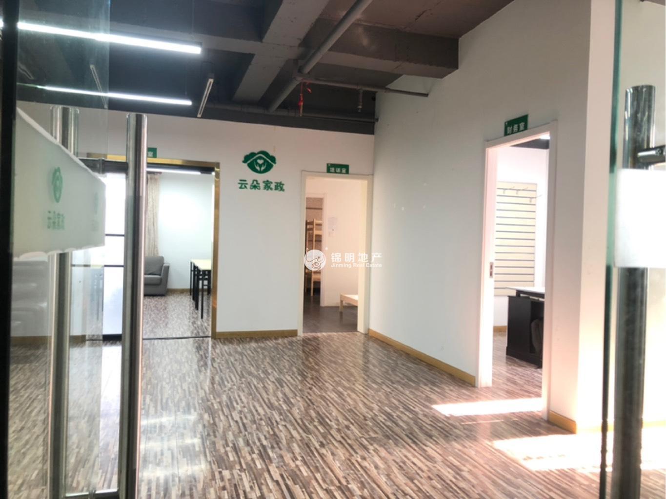 打浦桥裕兴大厦171平米写字楼出租