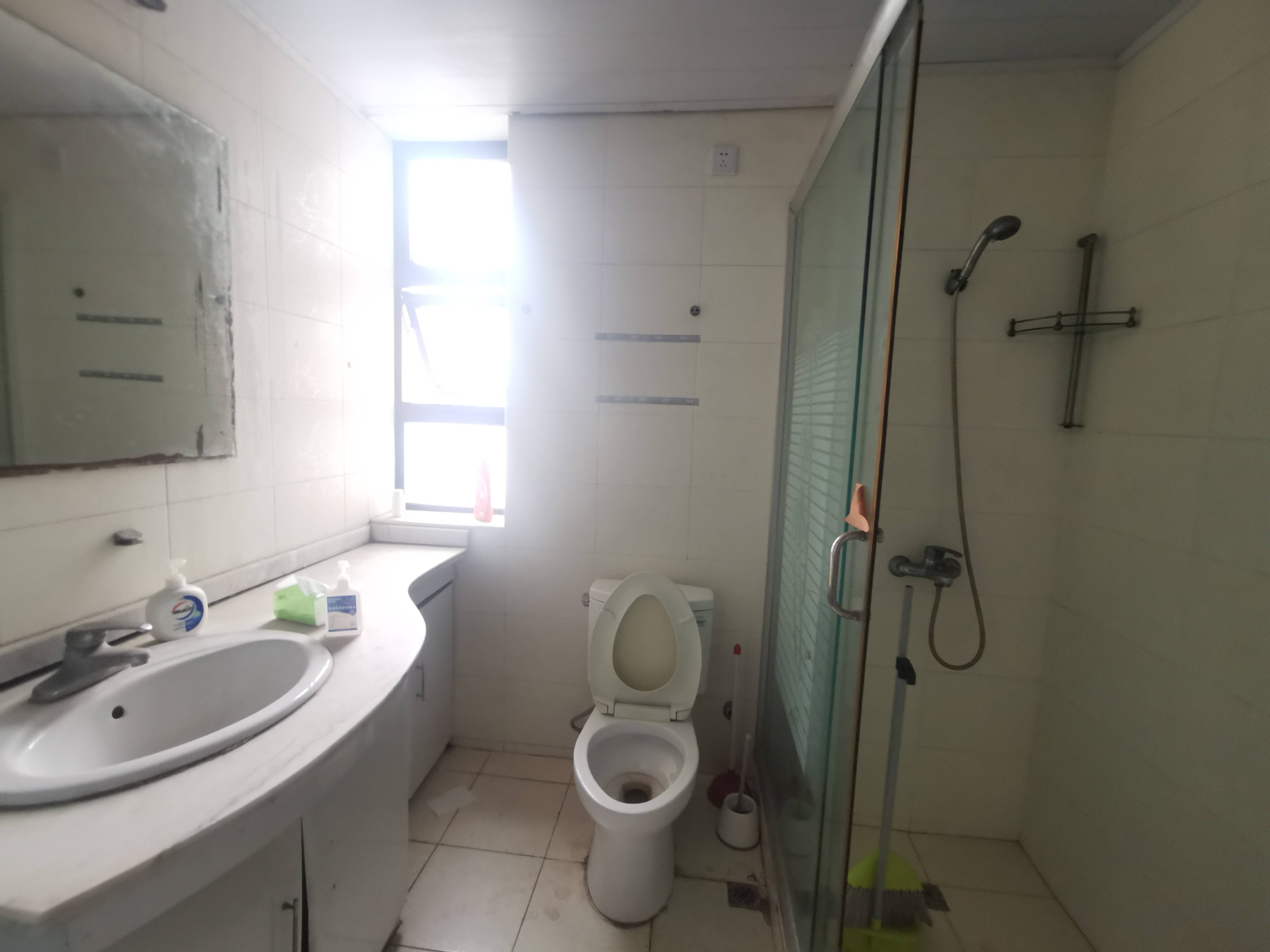 五里桥丽都大厦105平米写字楼出租