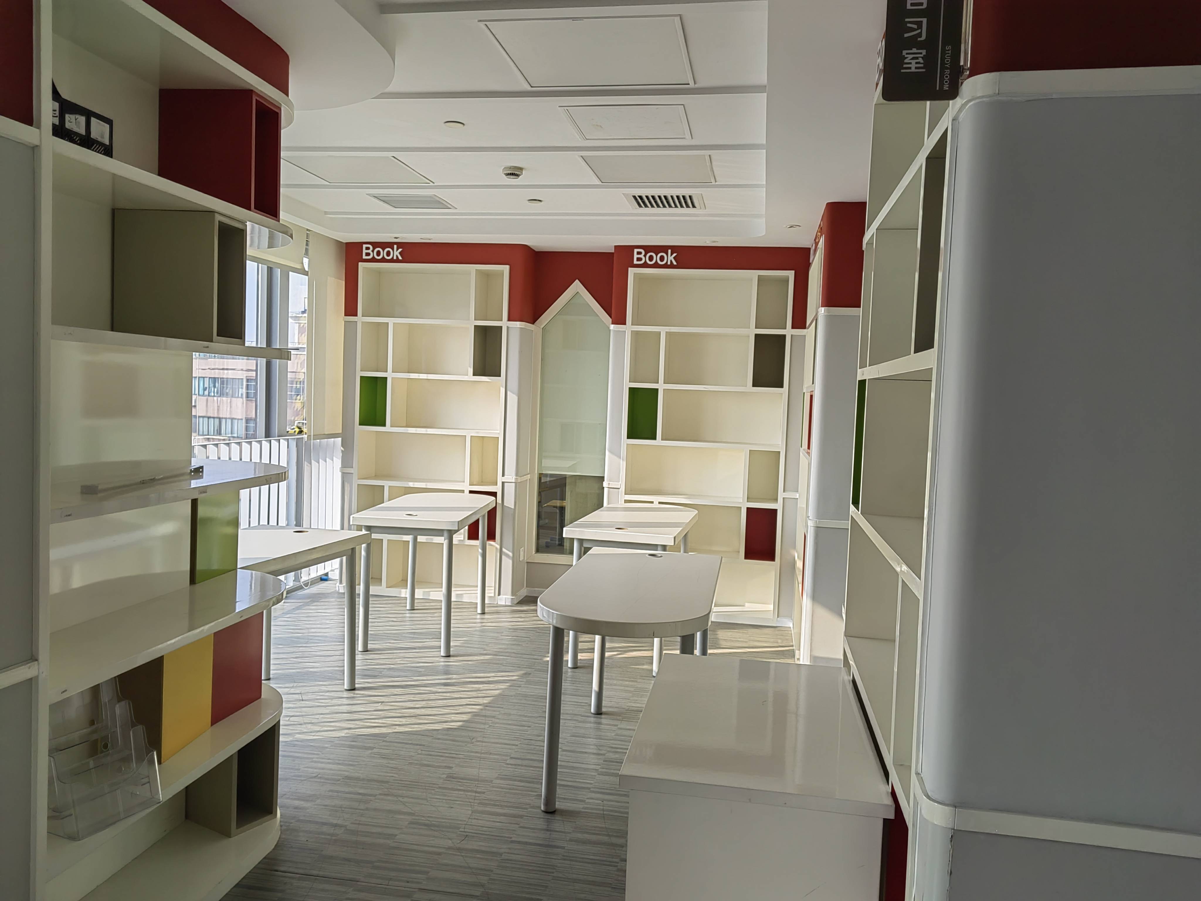 五角场五角场万达广场290平米写字楼出租