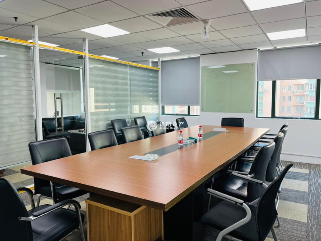 万体馆景鸿大厦240平米写字楼出租