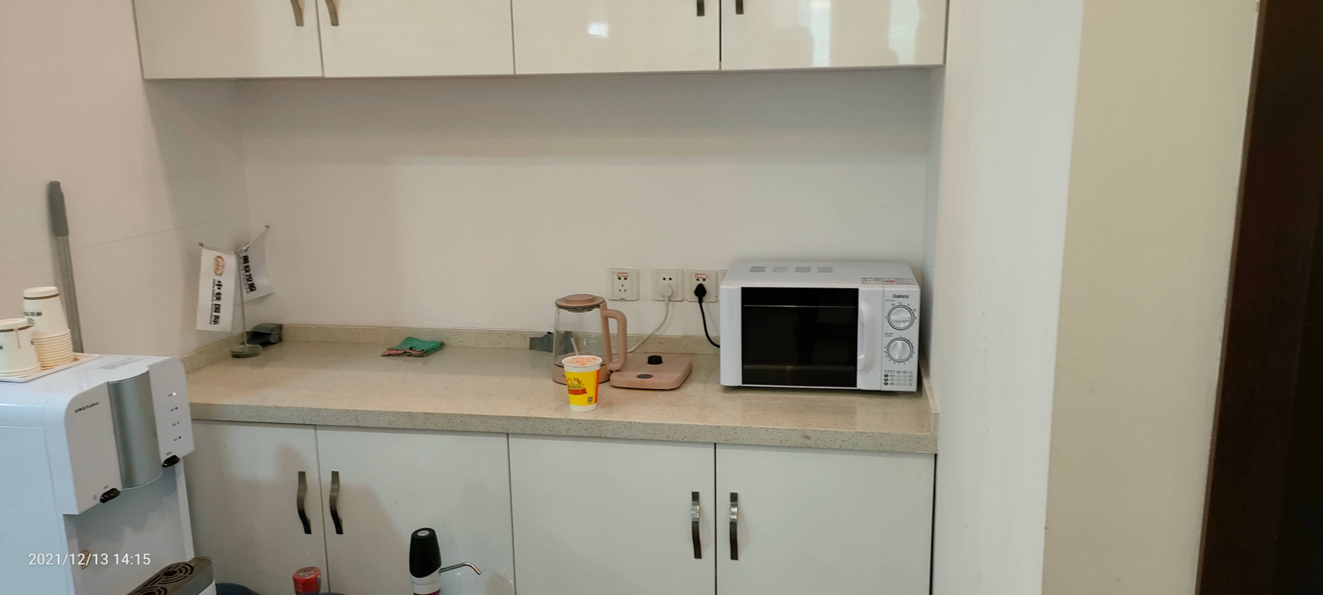 陆家嘴华夏银行大厦270平米写字楼出租