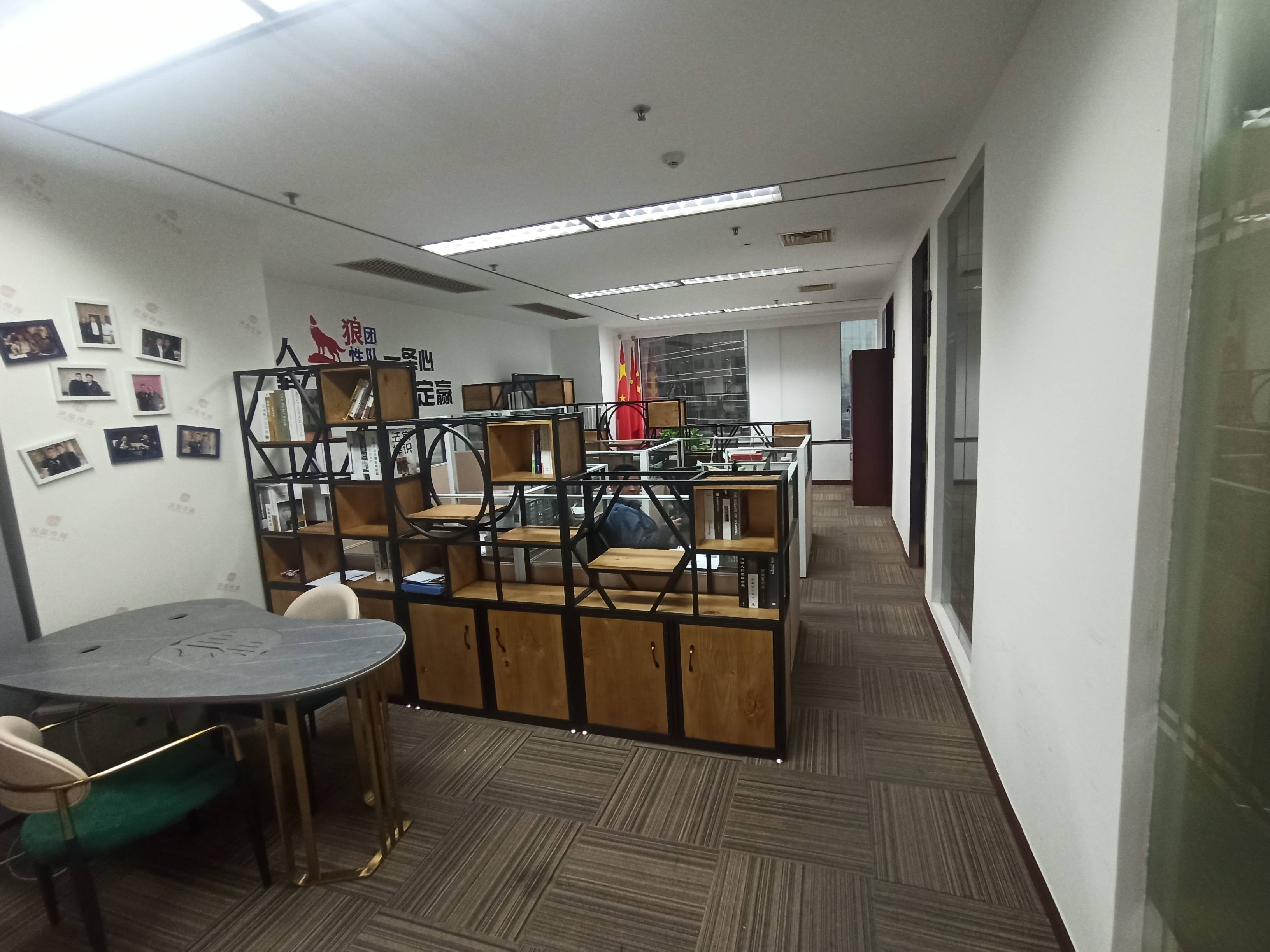 陆家嘴华夏银行大厦270平米写字楼出租