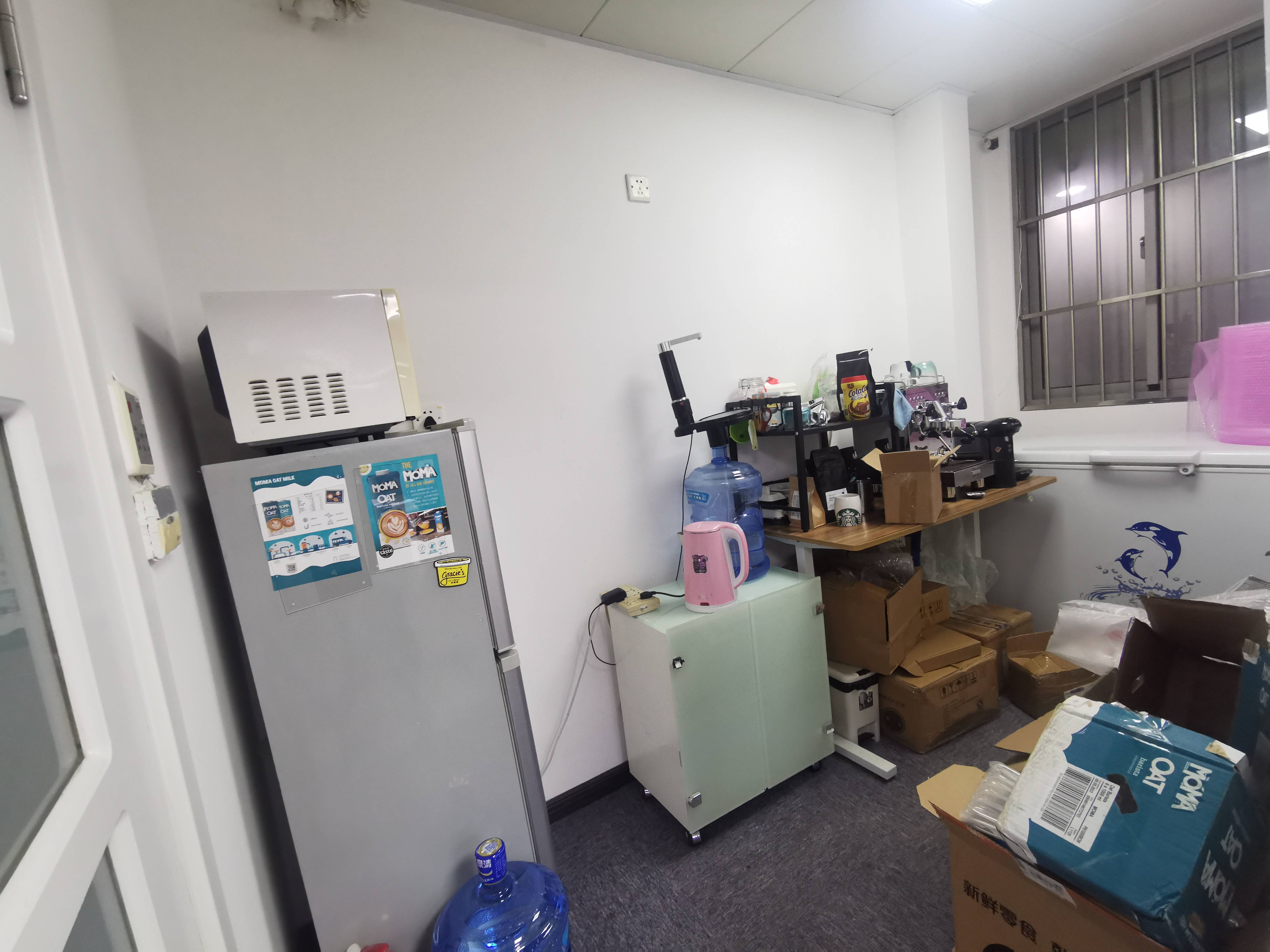 不夜城上海现代交通商务大厦91平米写字楼出租