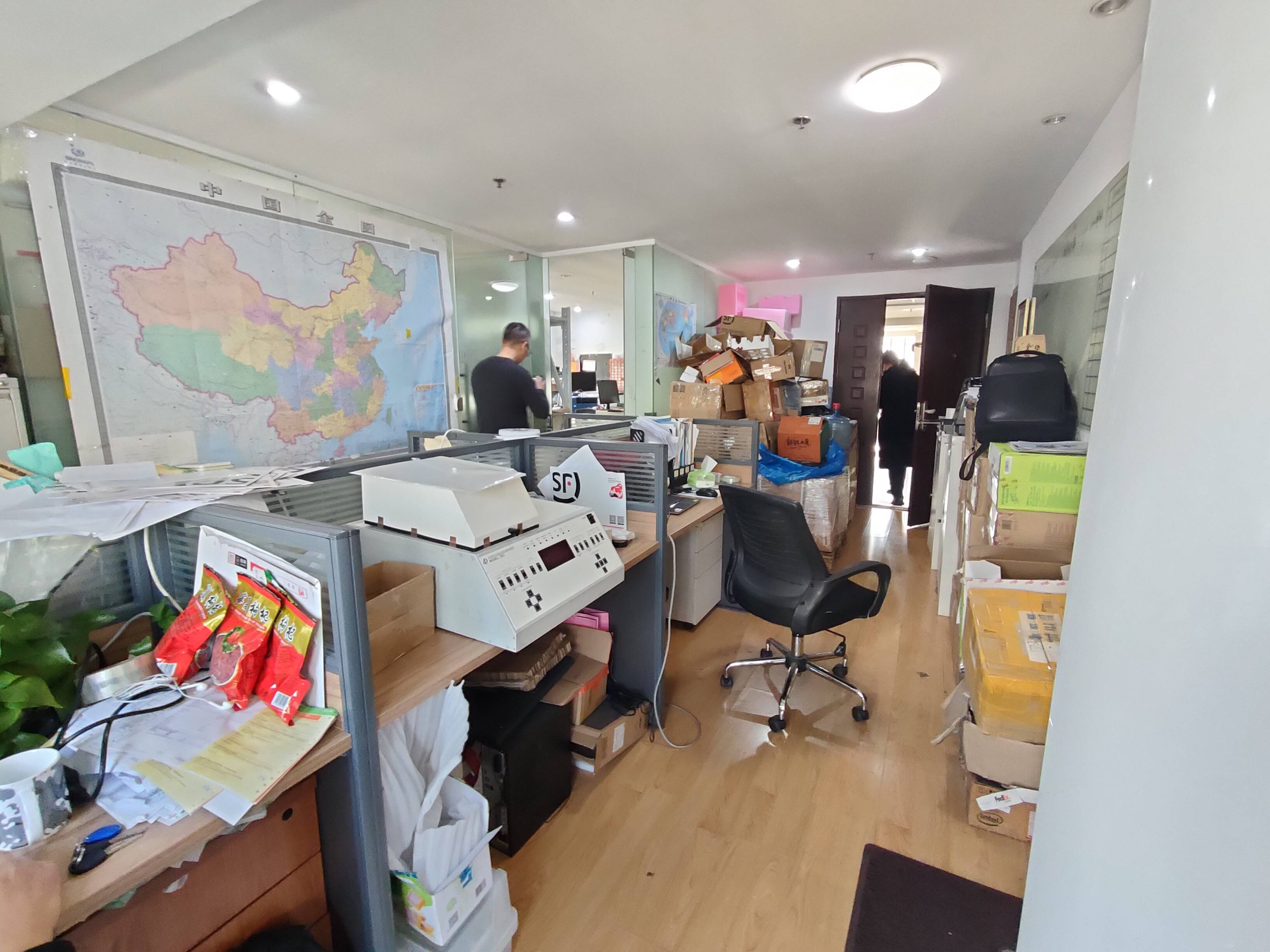 老西门万事利大厦85平米写字楼出租