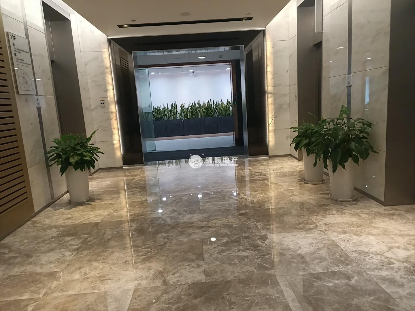 龙华绿地中心二期550平米写字楼出租