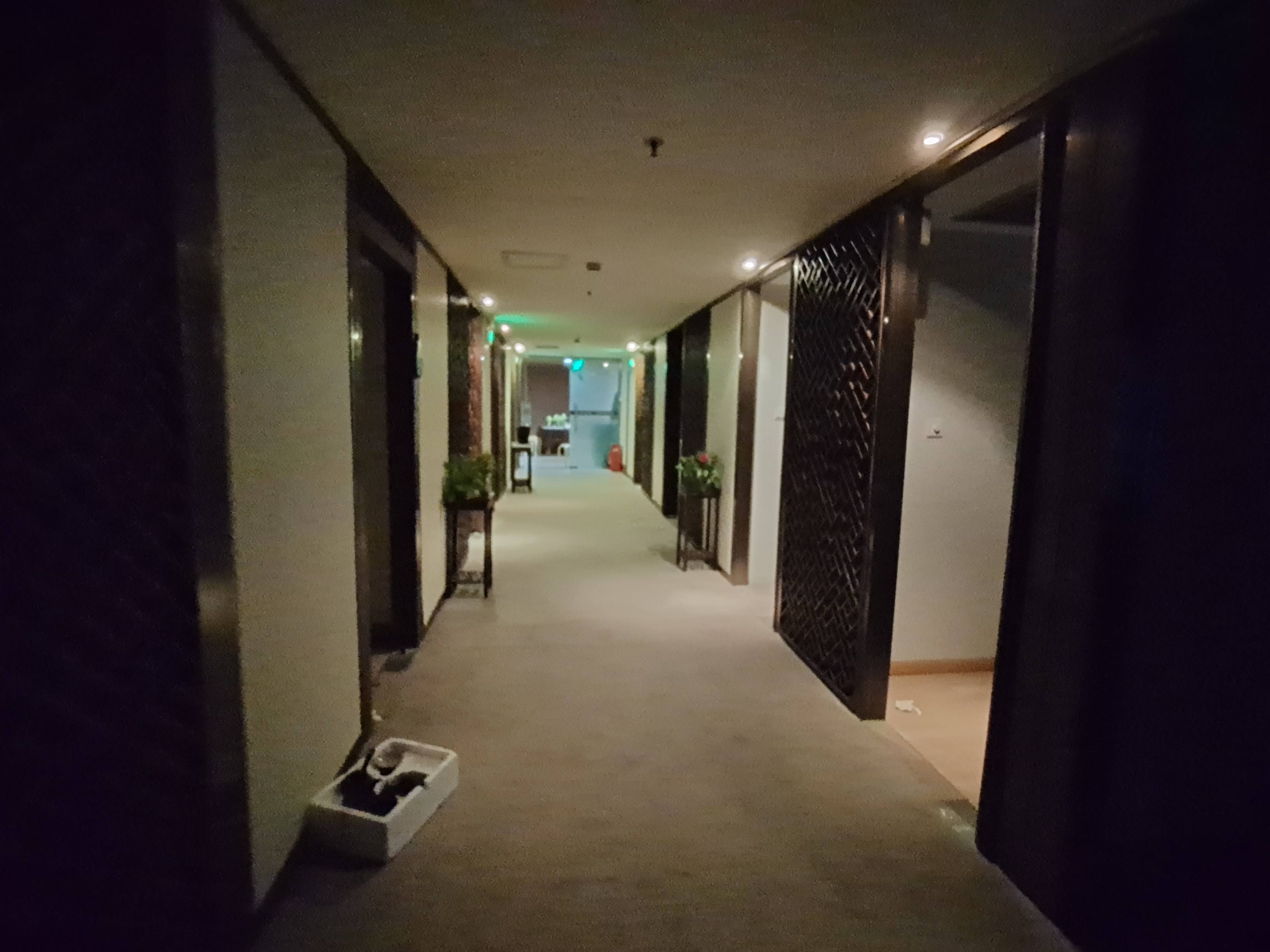 天山金桥大厦123平米写字楼出租