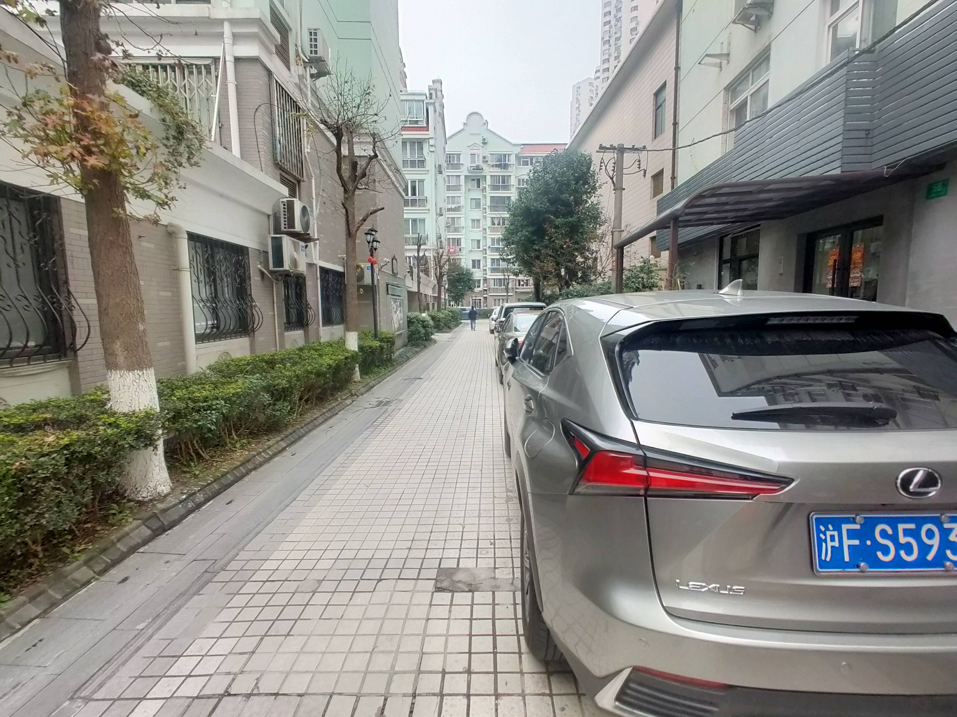 南京西路泰兴路458弄58号260平米写字楼出租