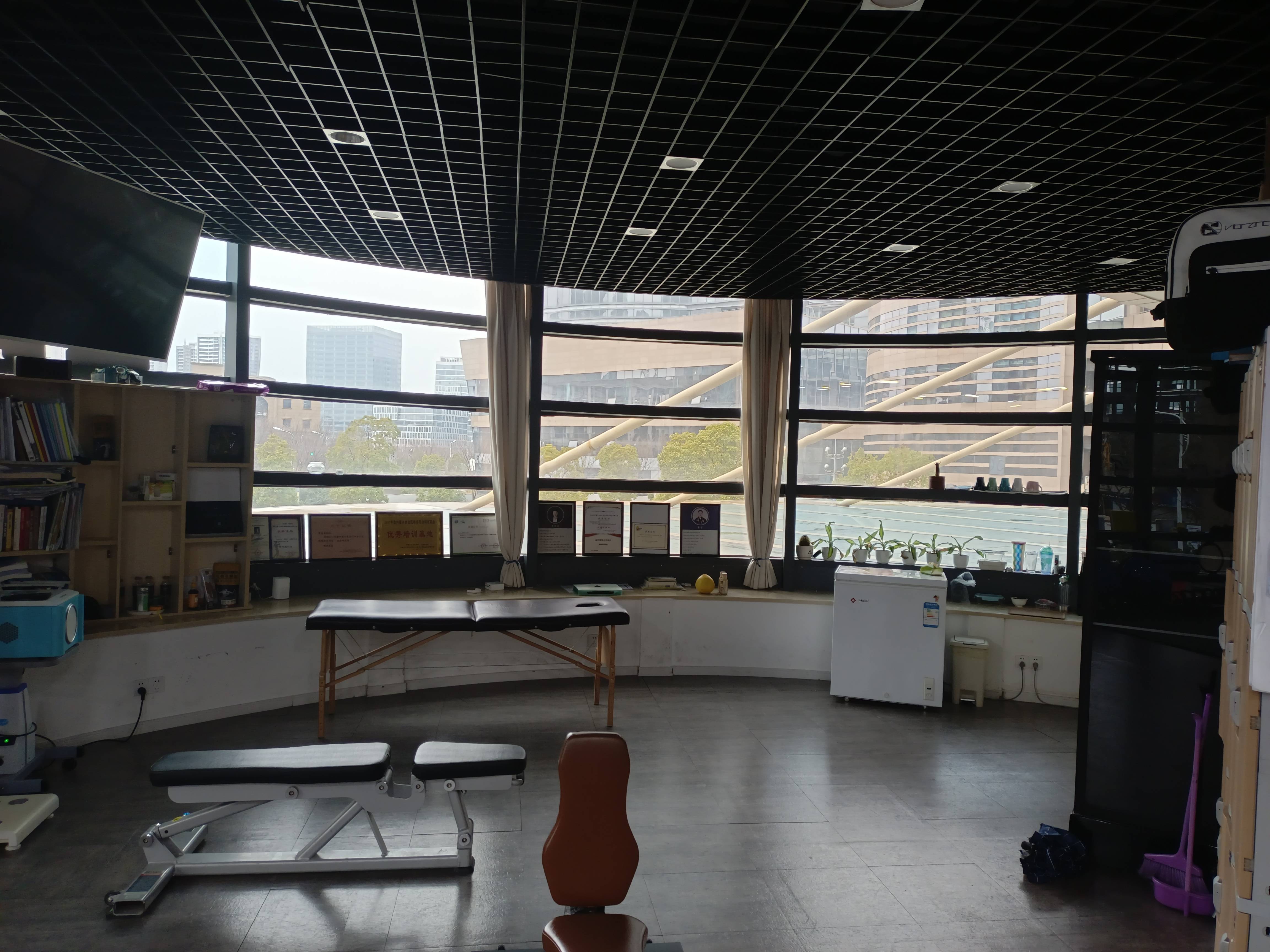 莘庄世宏金源中心108平米写字楼出租