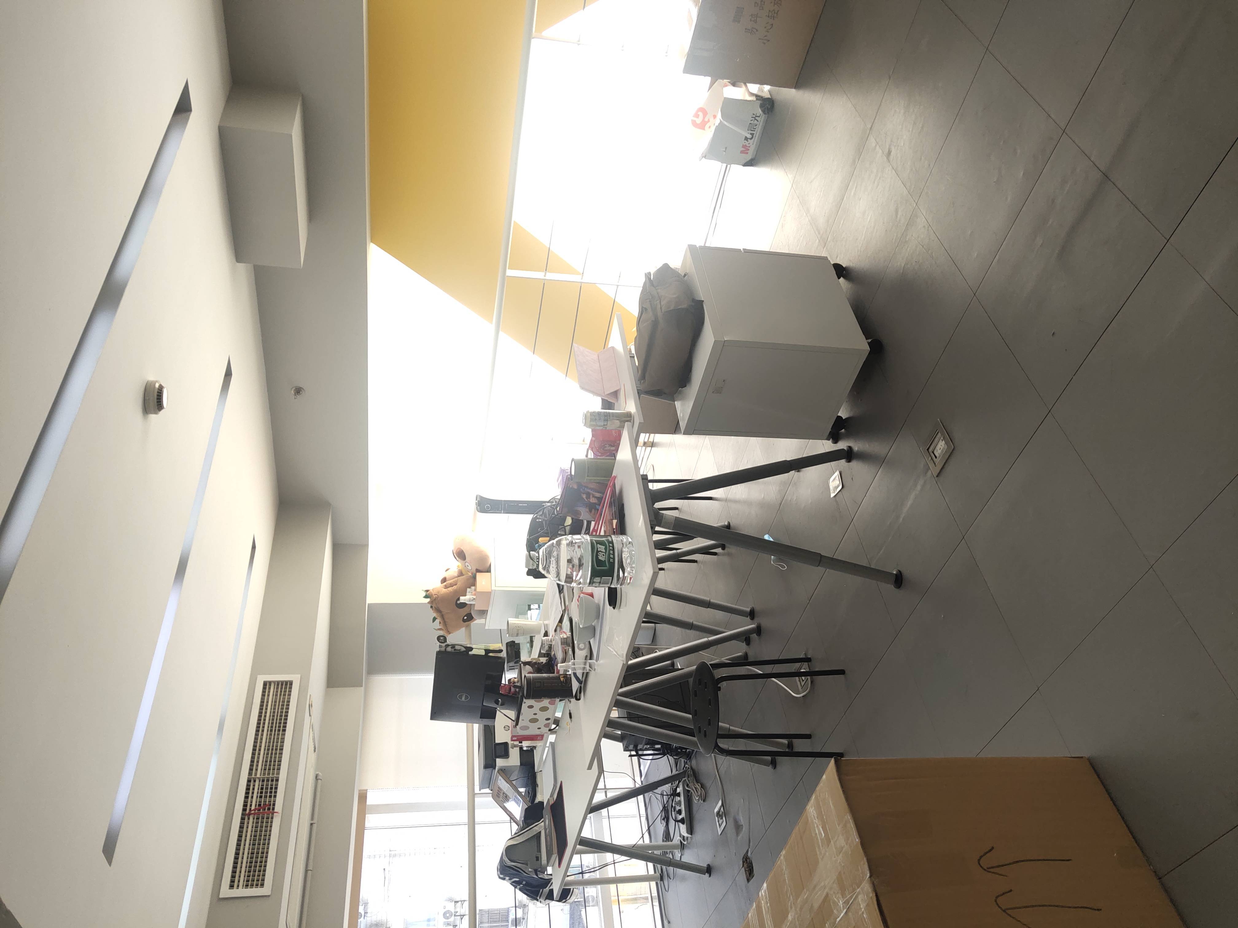 四川北路海泰时代大厦114平米写字楼出租