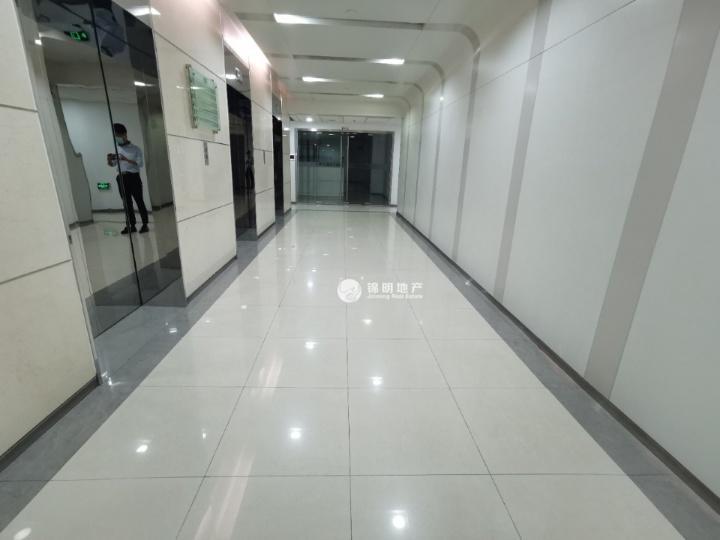 虹桥盛高国际大厦245平米写字楼出租