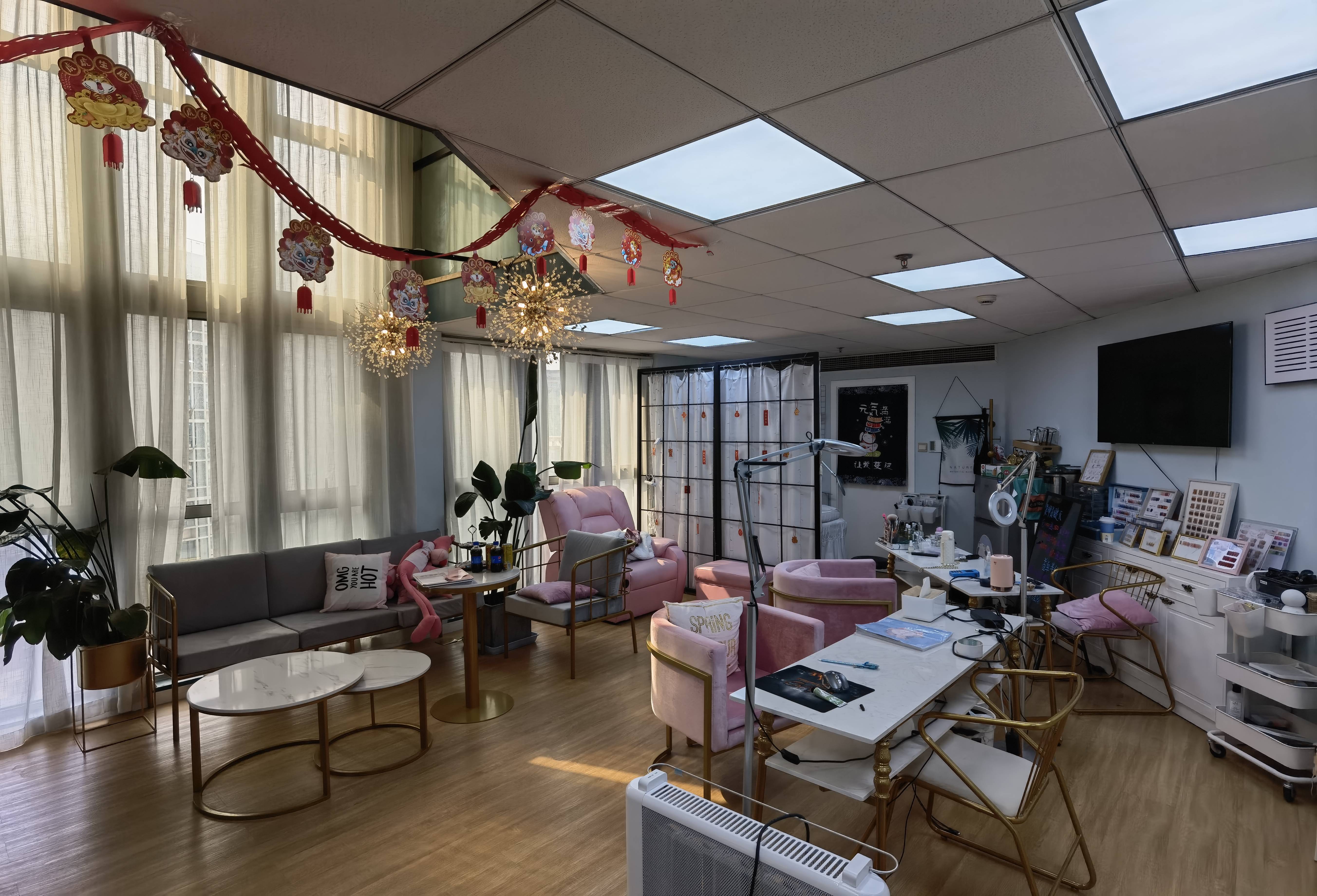 曹杨尚诚国际82平米写字楼出租