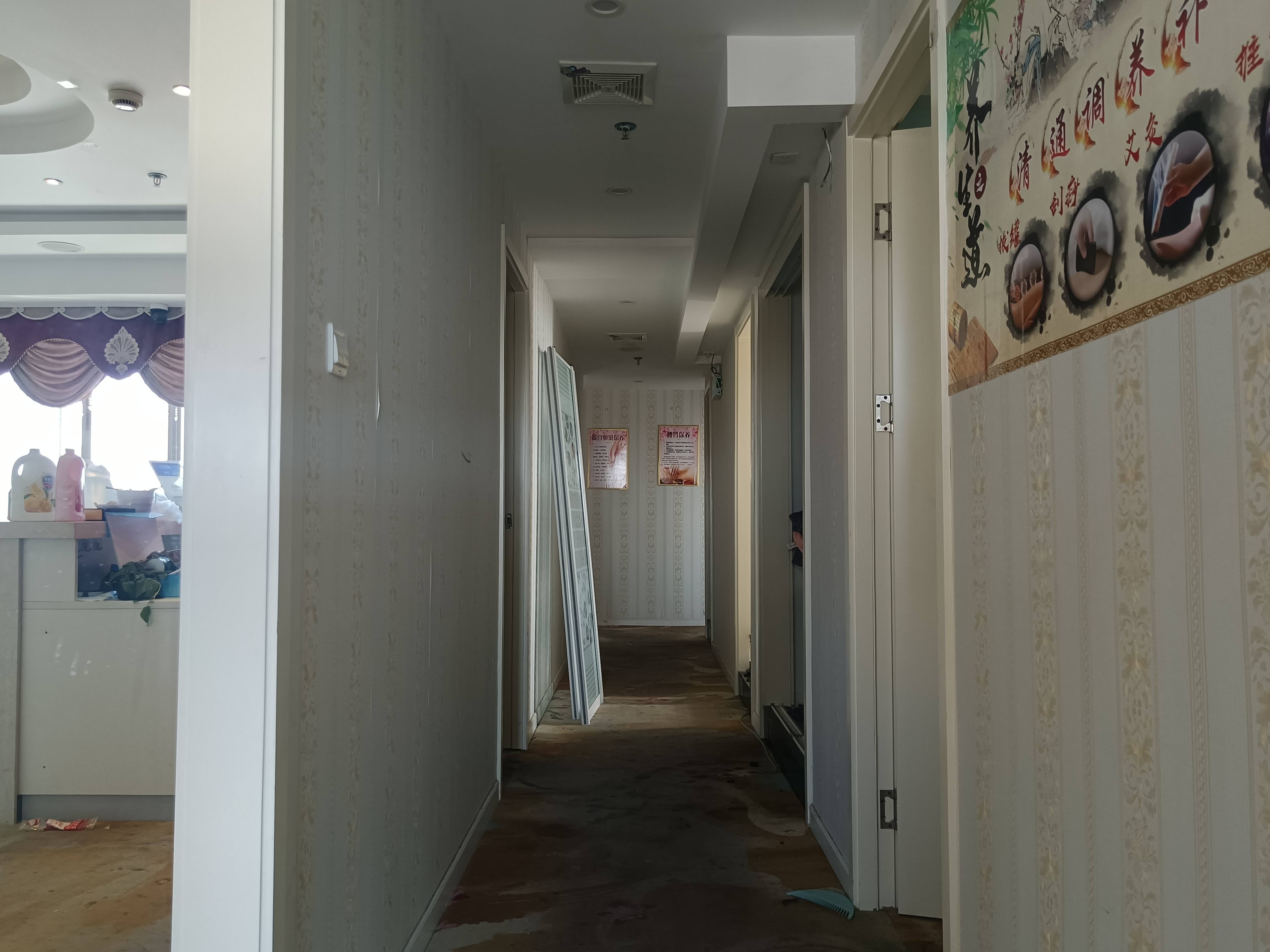 万体馆英雄大厦178平米写字楼出租