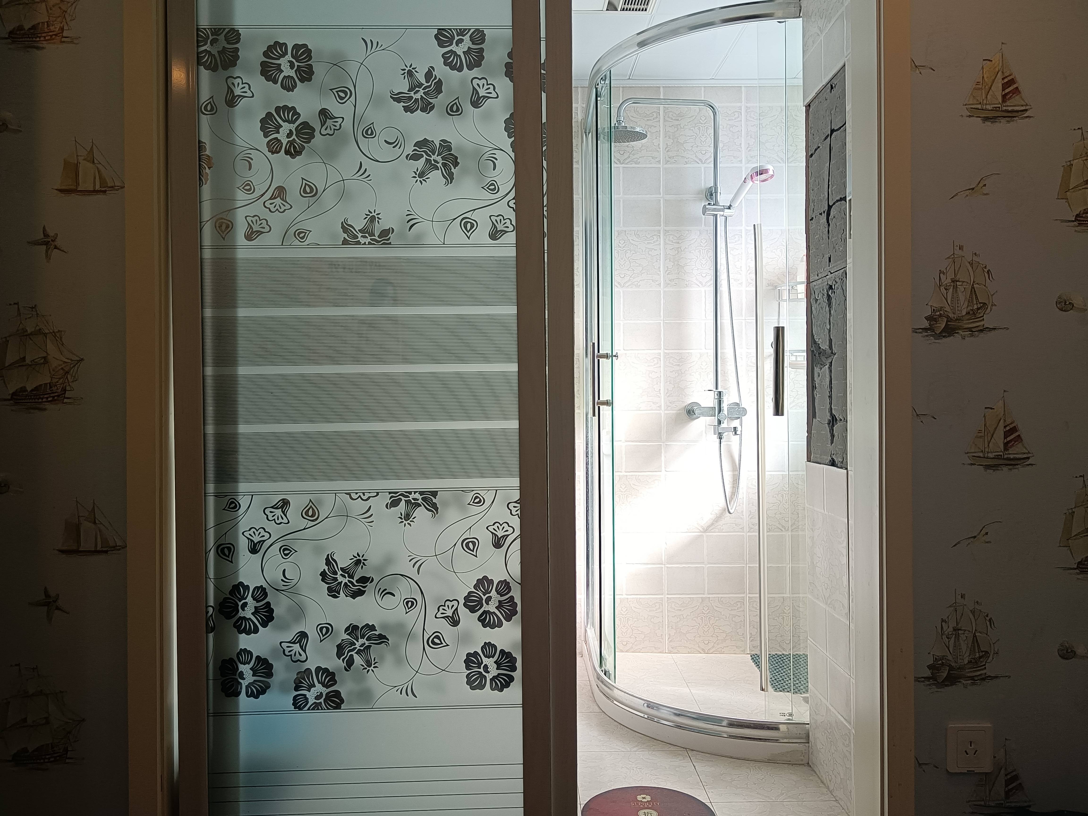 万体馆英雄大厦178平米写字楼出租