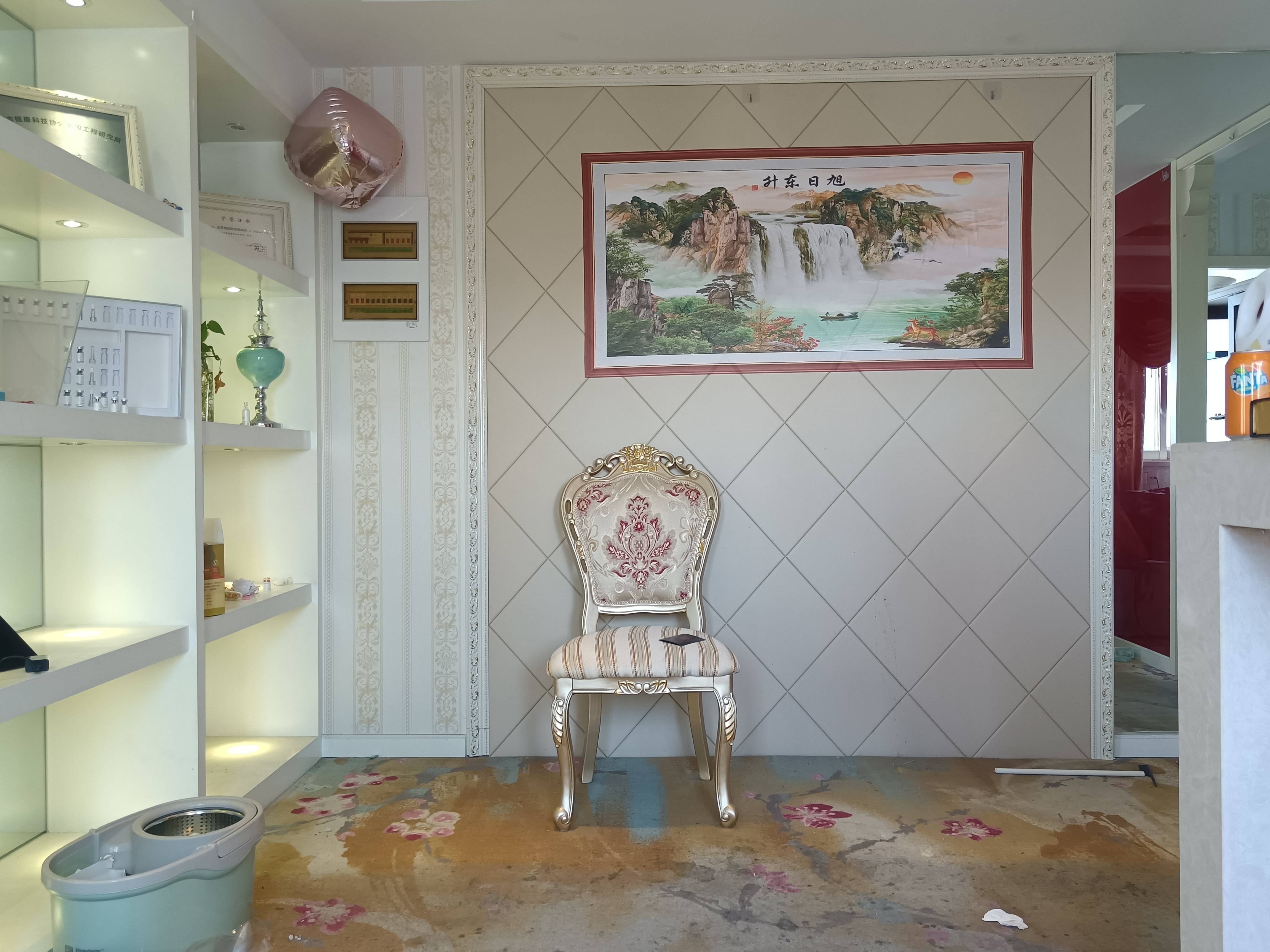 万体馆英雄大厦178平米写字楼出租