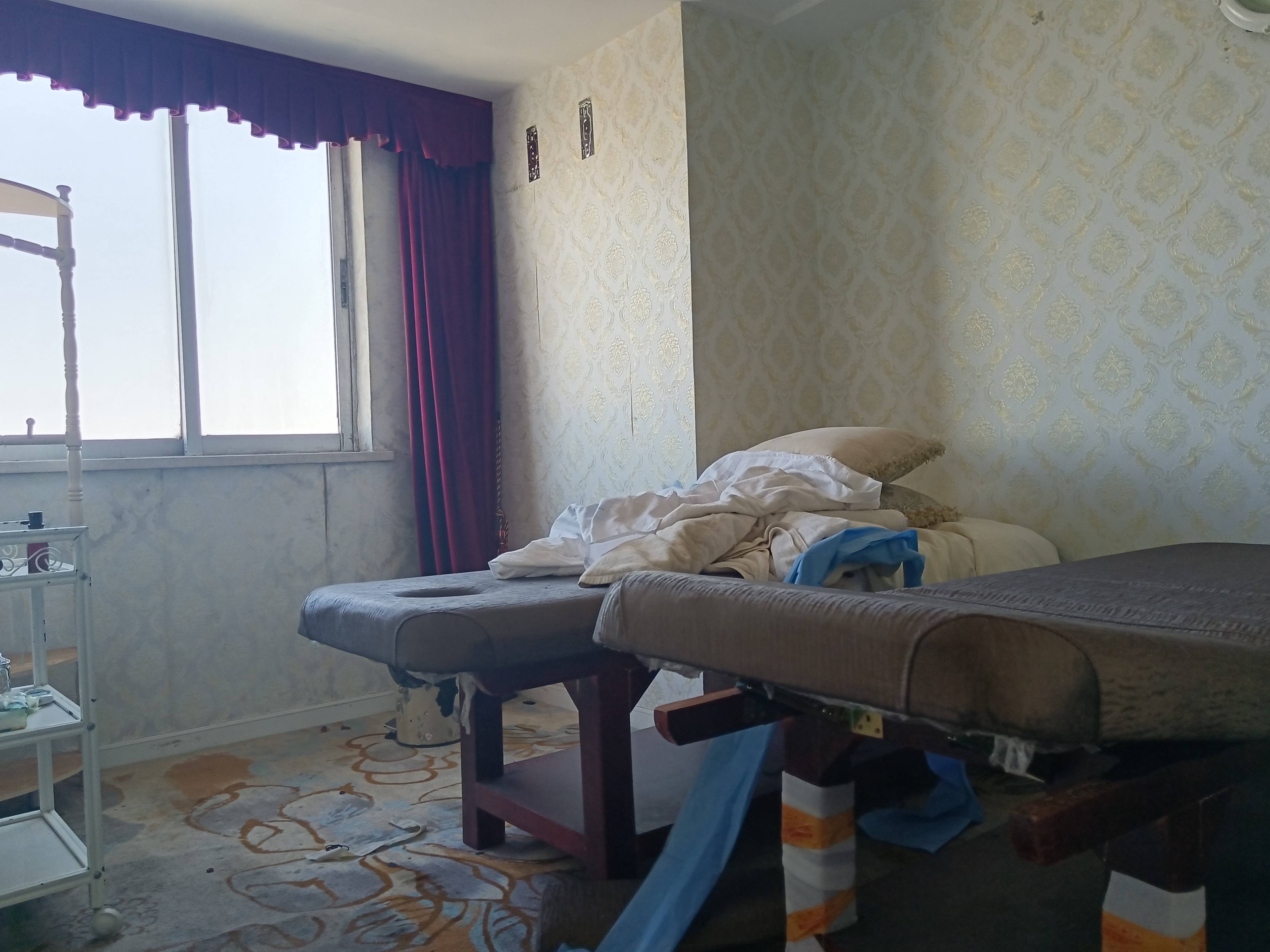 万体馆英雄大厦178平米写字楼出租