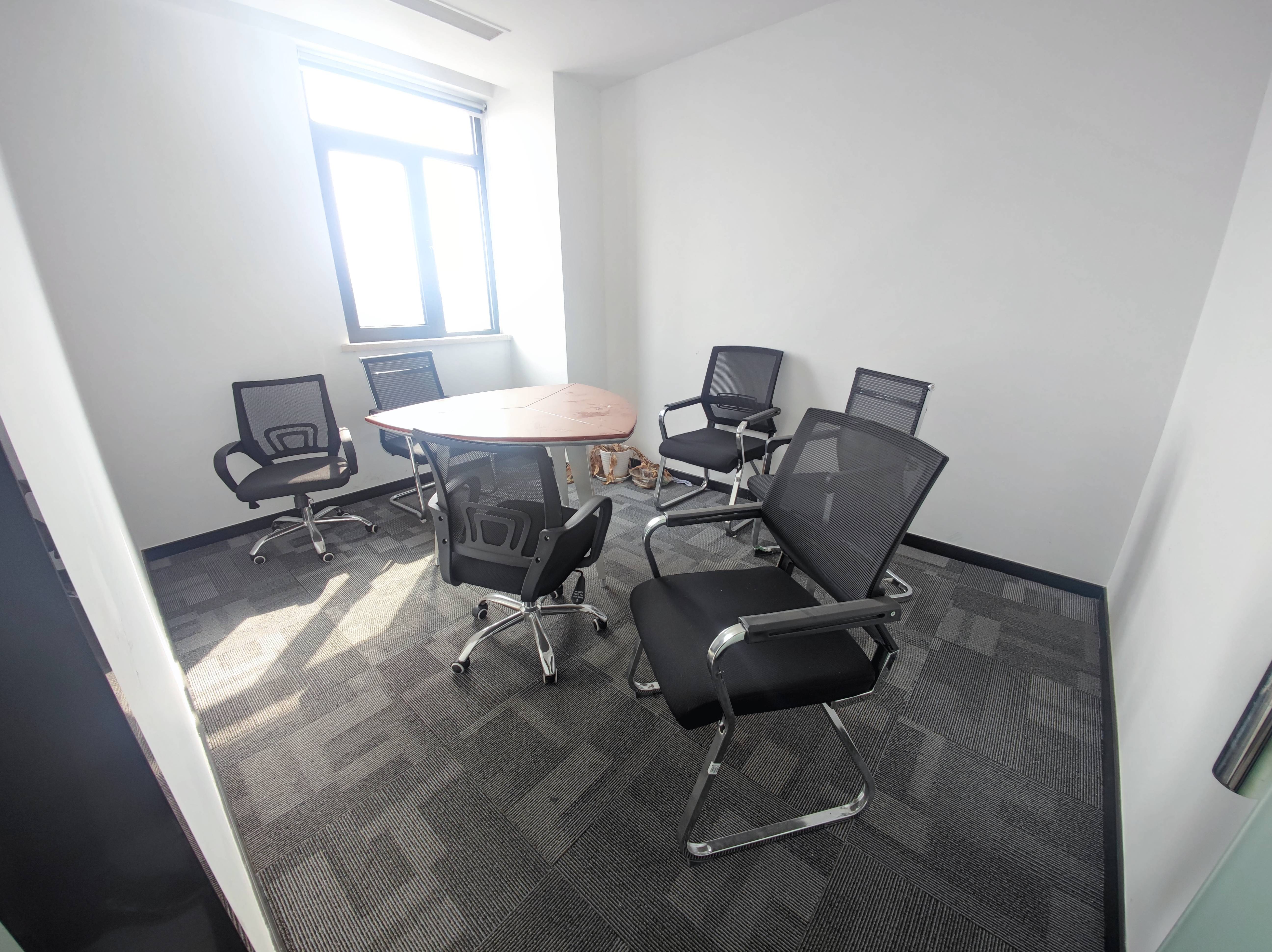 西藏北路申航大厦224平米写字楼出租