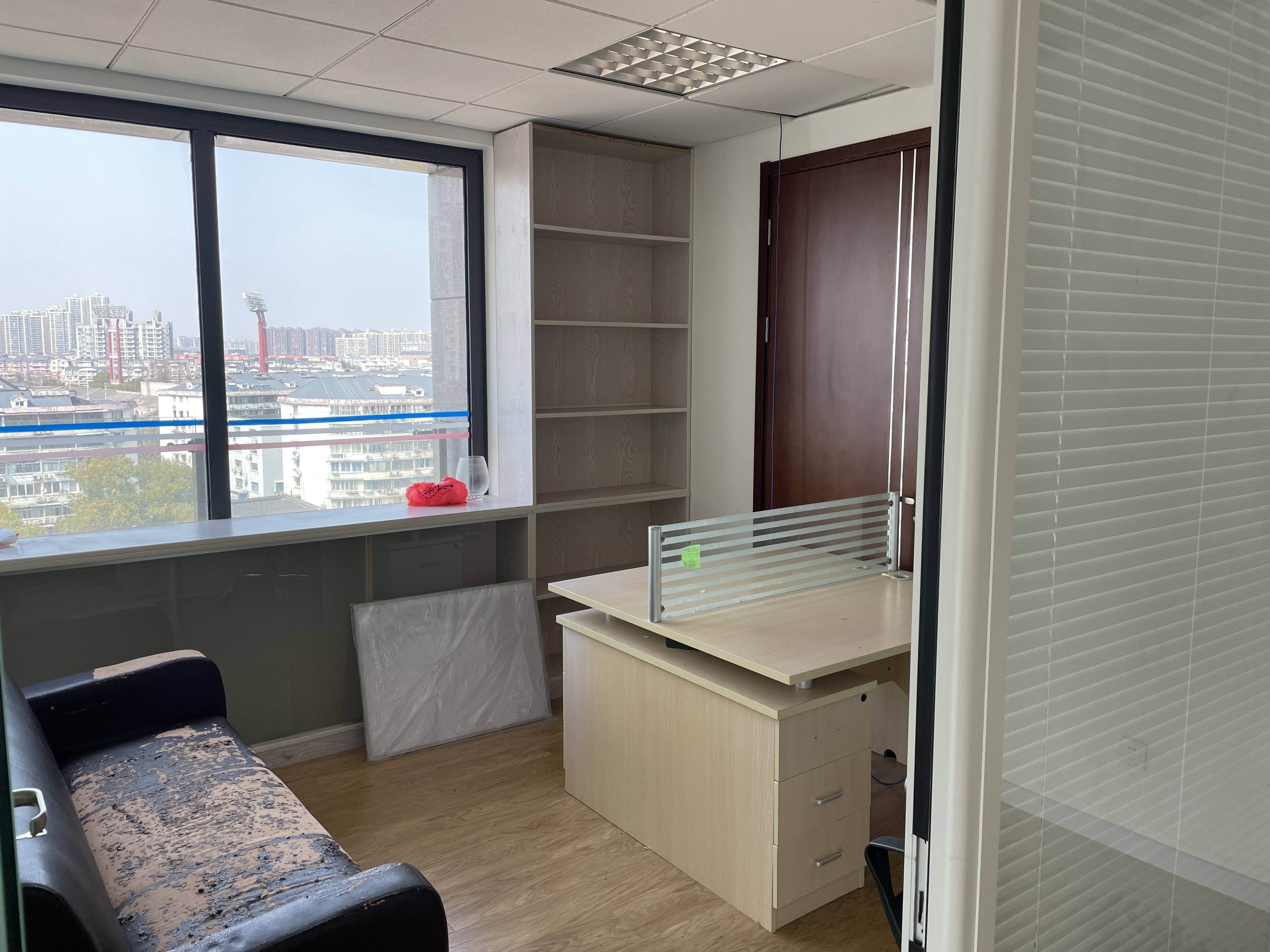 五角场五角丰达商务广场113平米写字楼出租