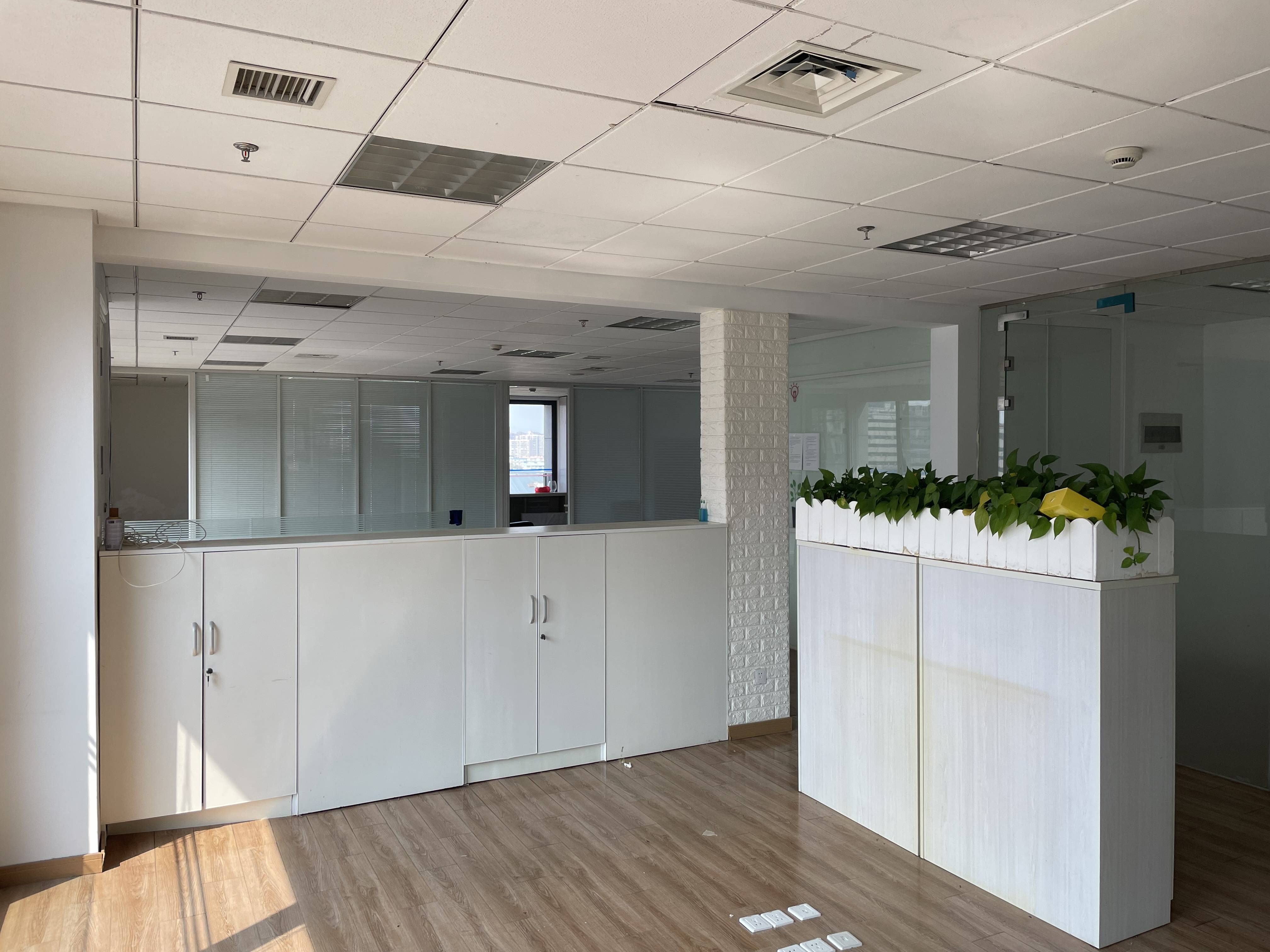 五角场五角丰达商务广场113平米写字楼出租