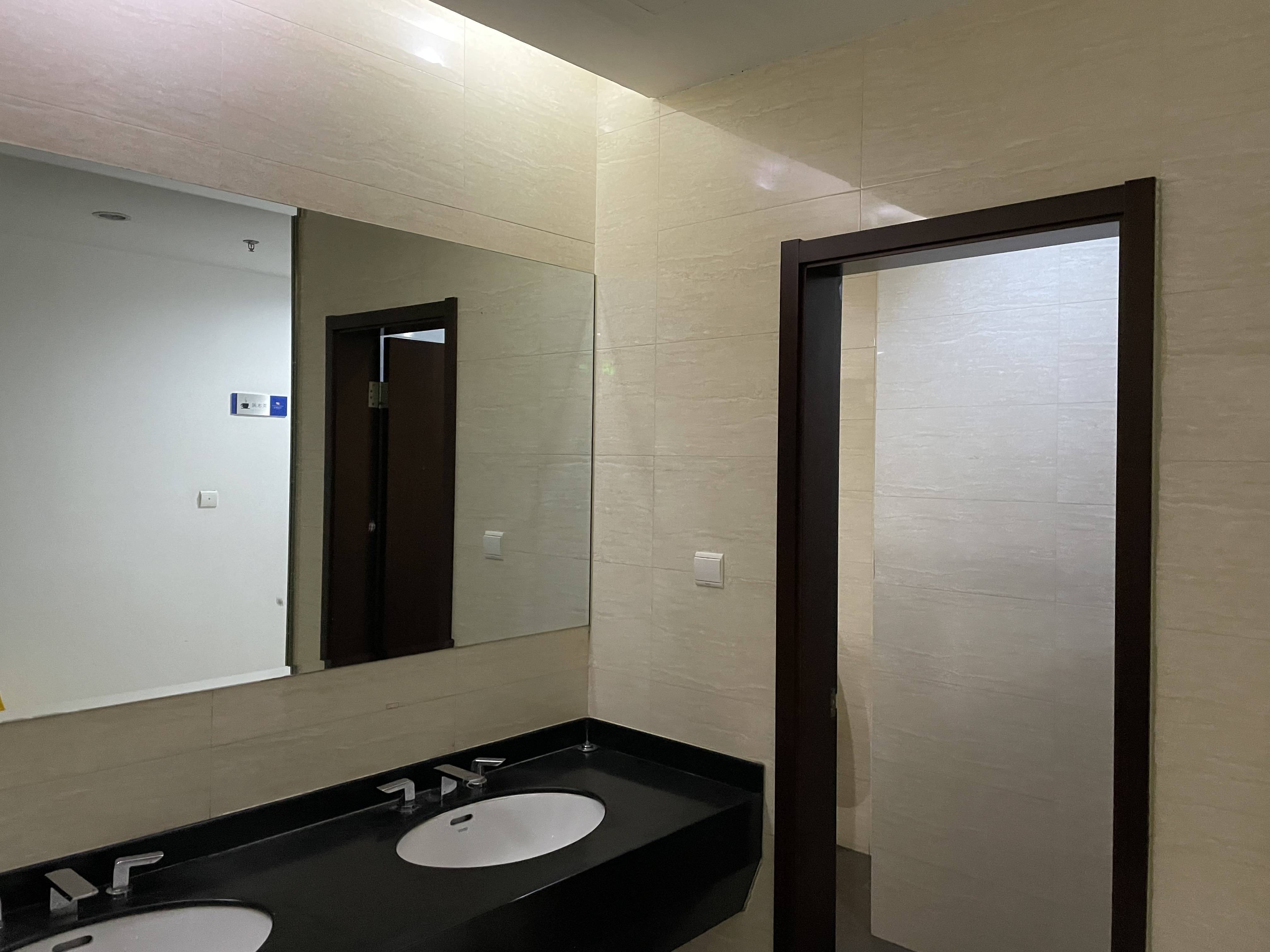 五角场五角丰达商务广场143平米写字楼出租