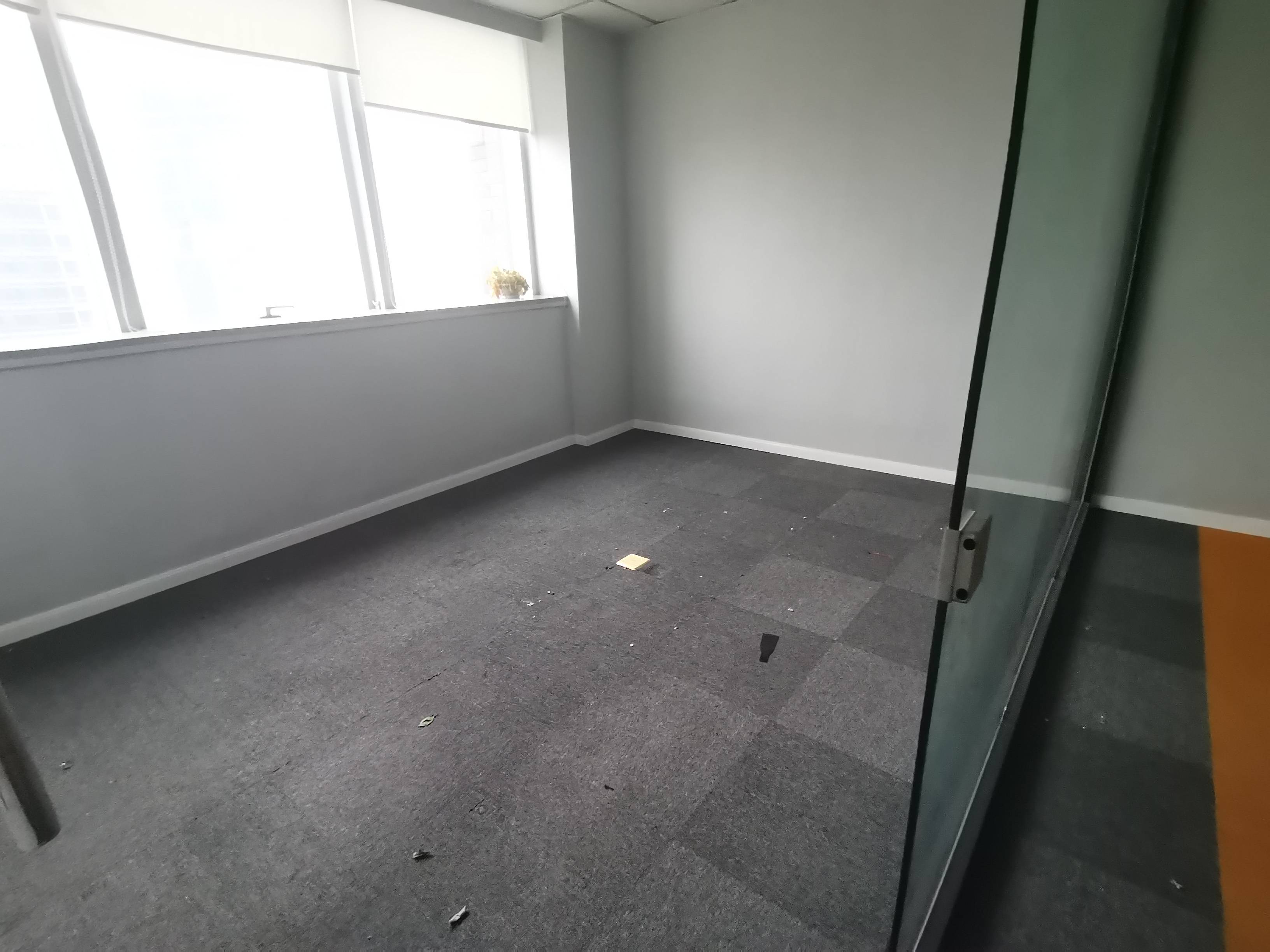 淮海中路恒积大厦116平米写字楼出租