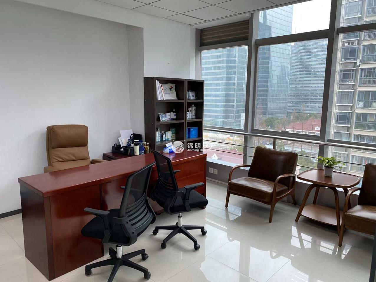 虹桥盛高国际大厦245平米写字楼出租