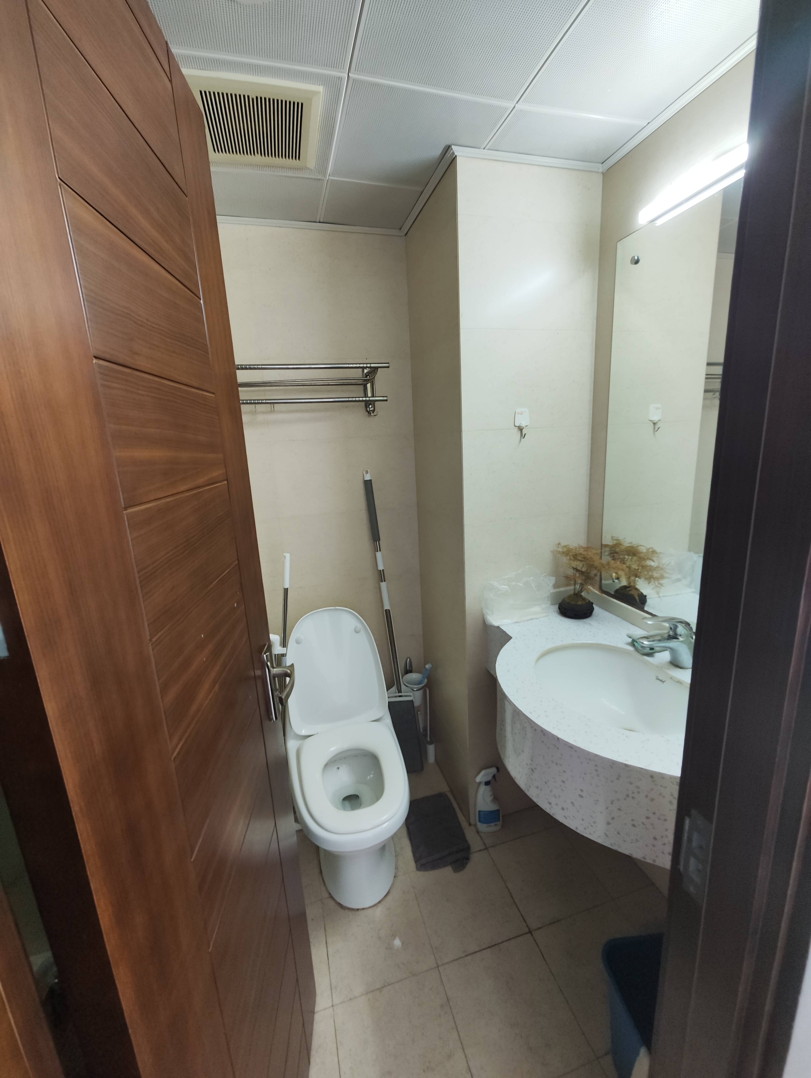 鲁迅公园嘉和国际大厦35平米写字楼出租