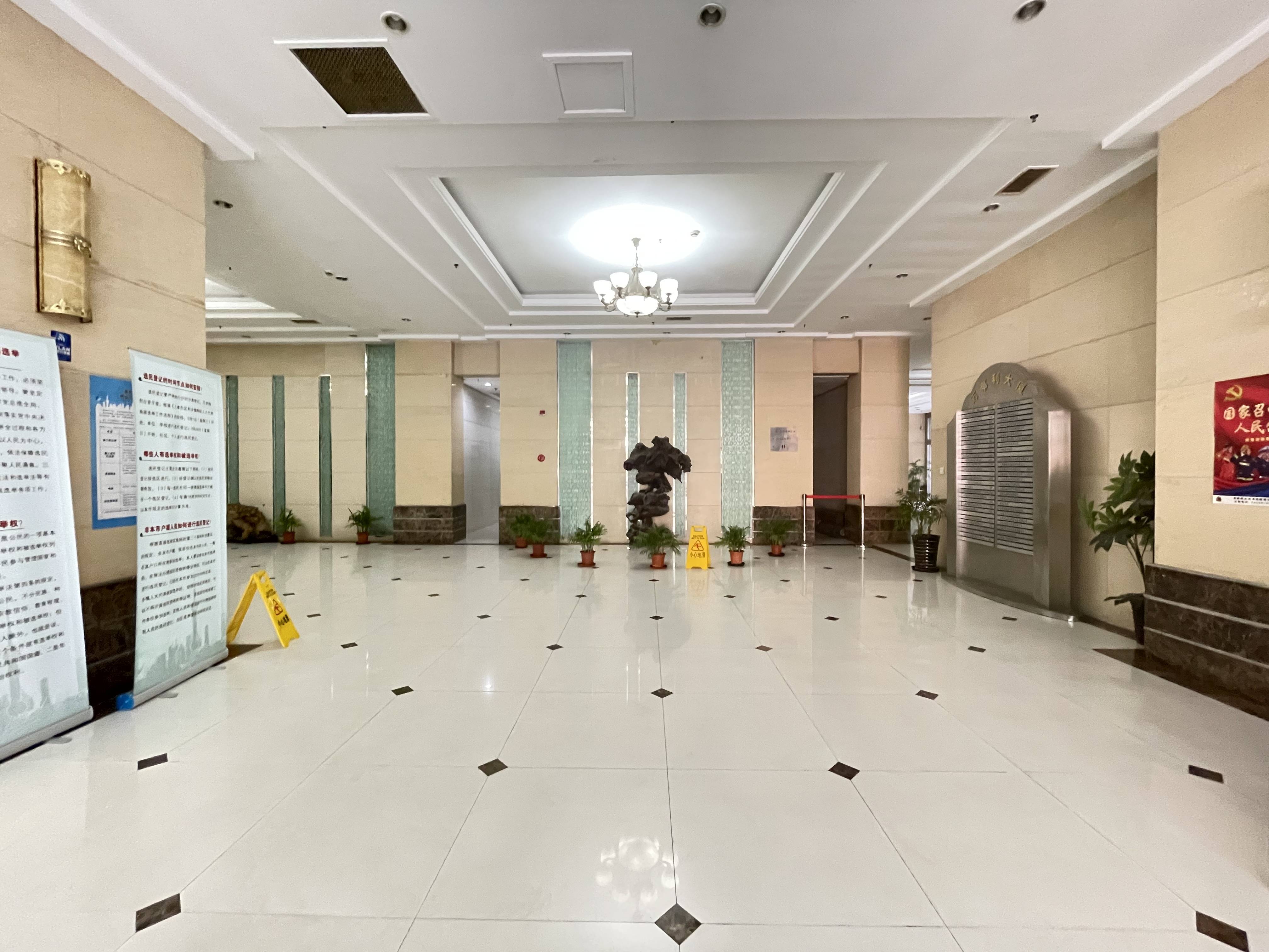 老西门万事利大厦115平米写字楼出租