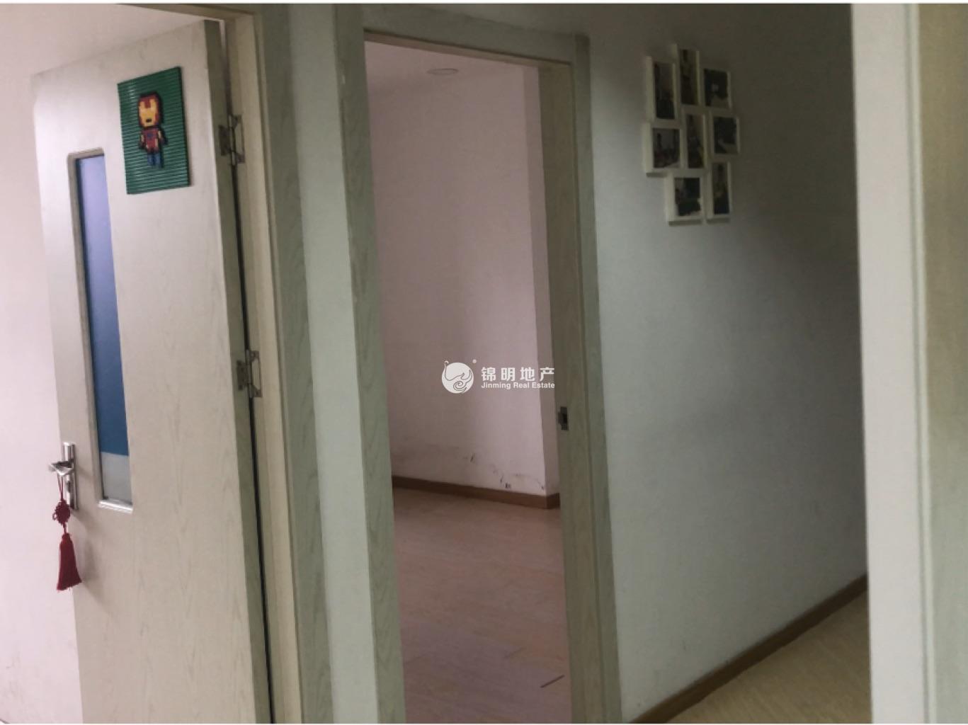 打浦桥致远大厦93平米写字楼出租