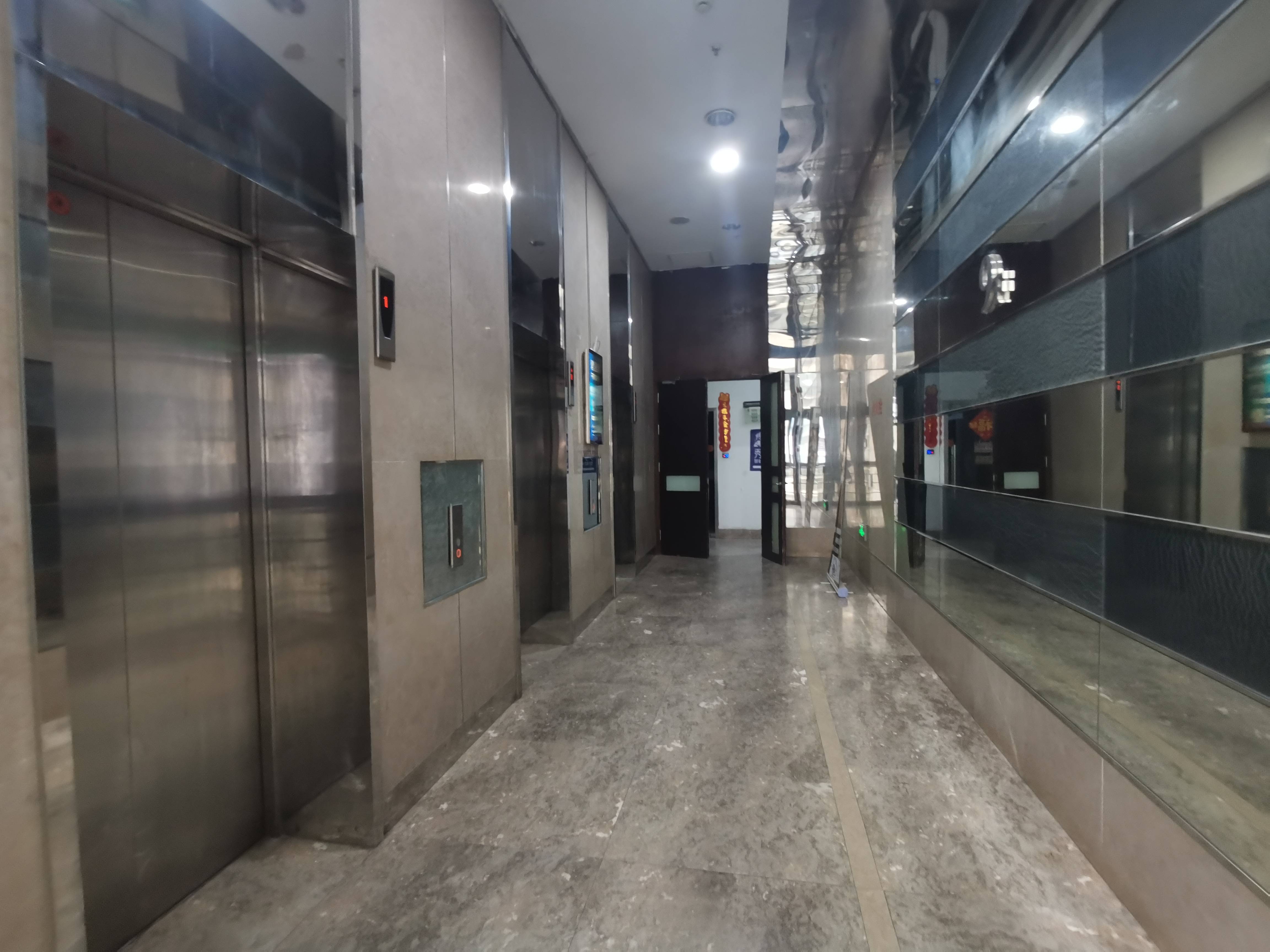 曹杨尚诚国际82平米写字楼出租