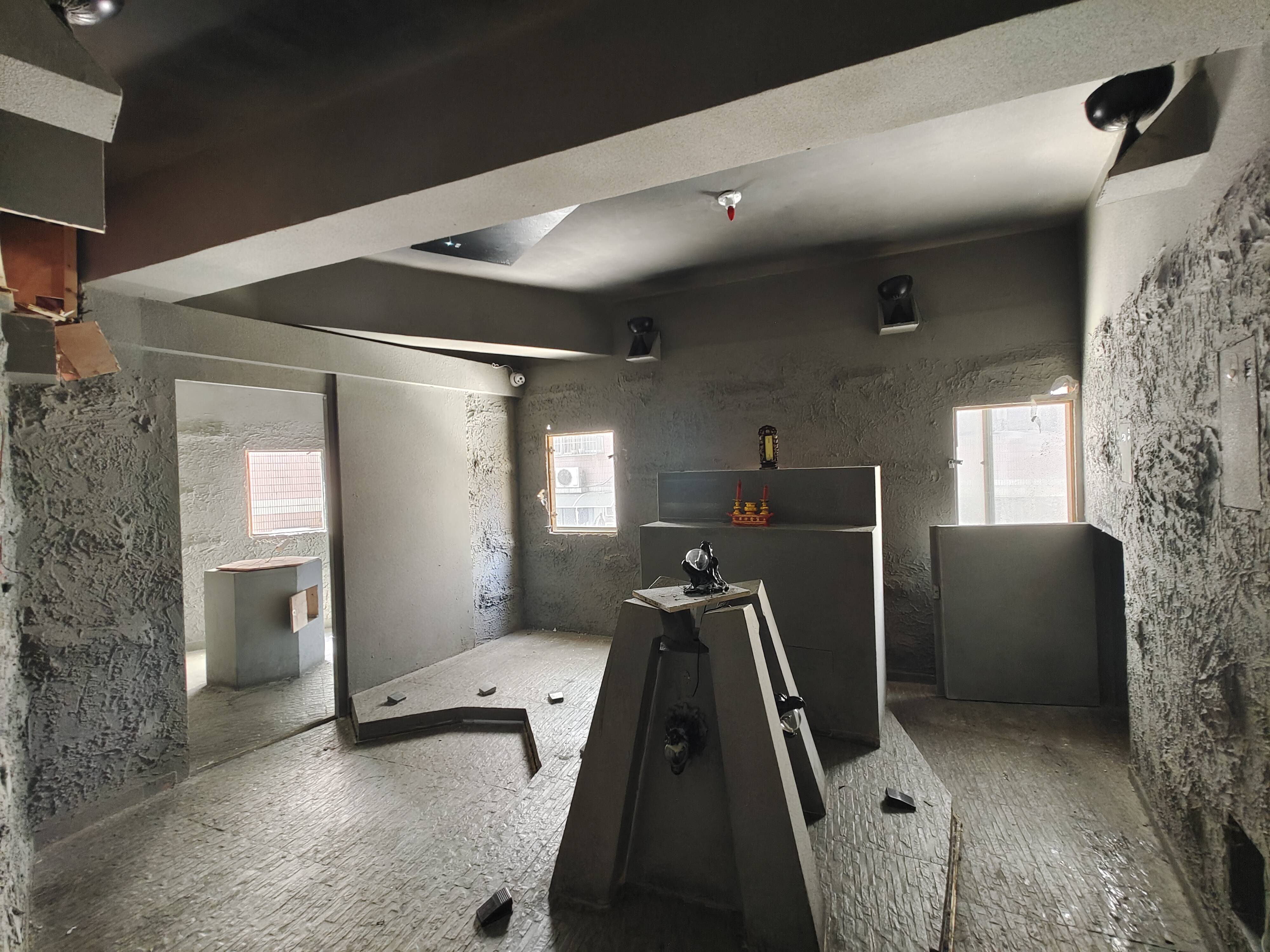 中山公园长峰大厦208平米写字楼出租